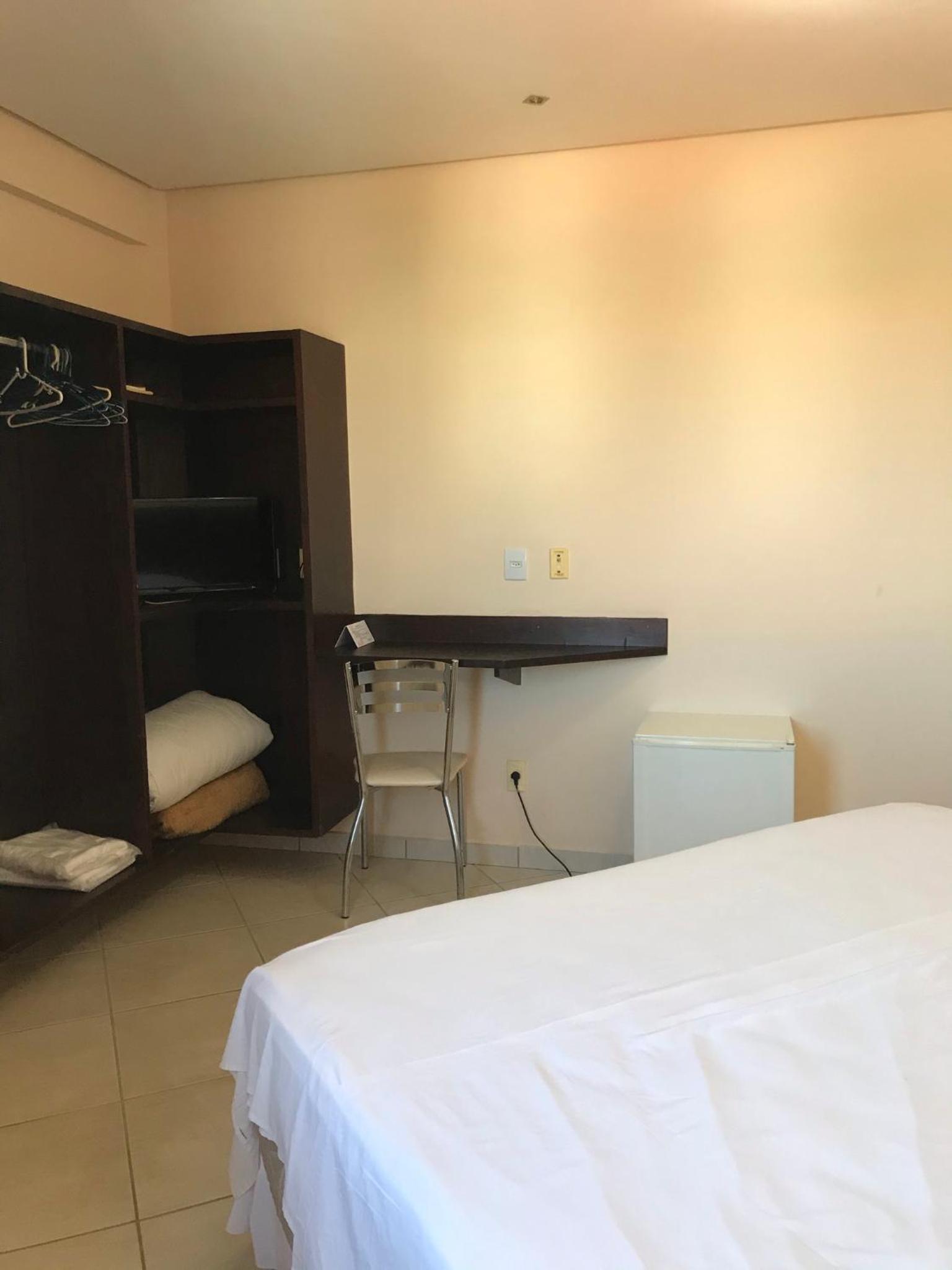 Deluxe Double or Twin Room - Photo 16