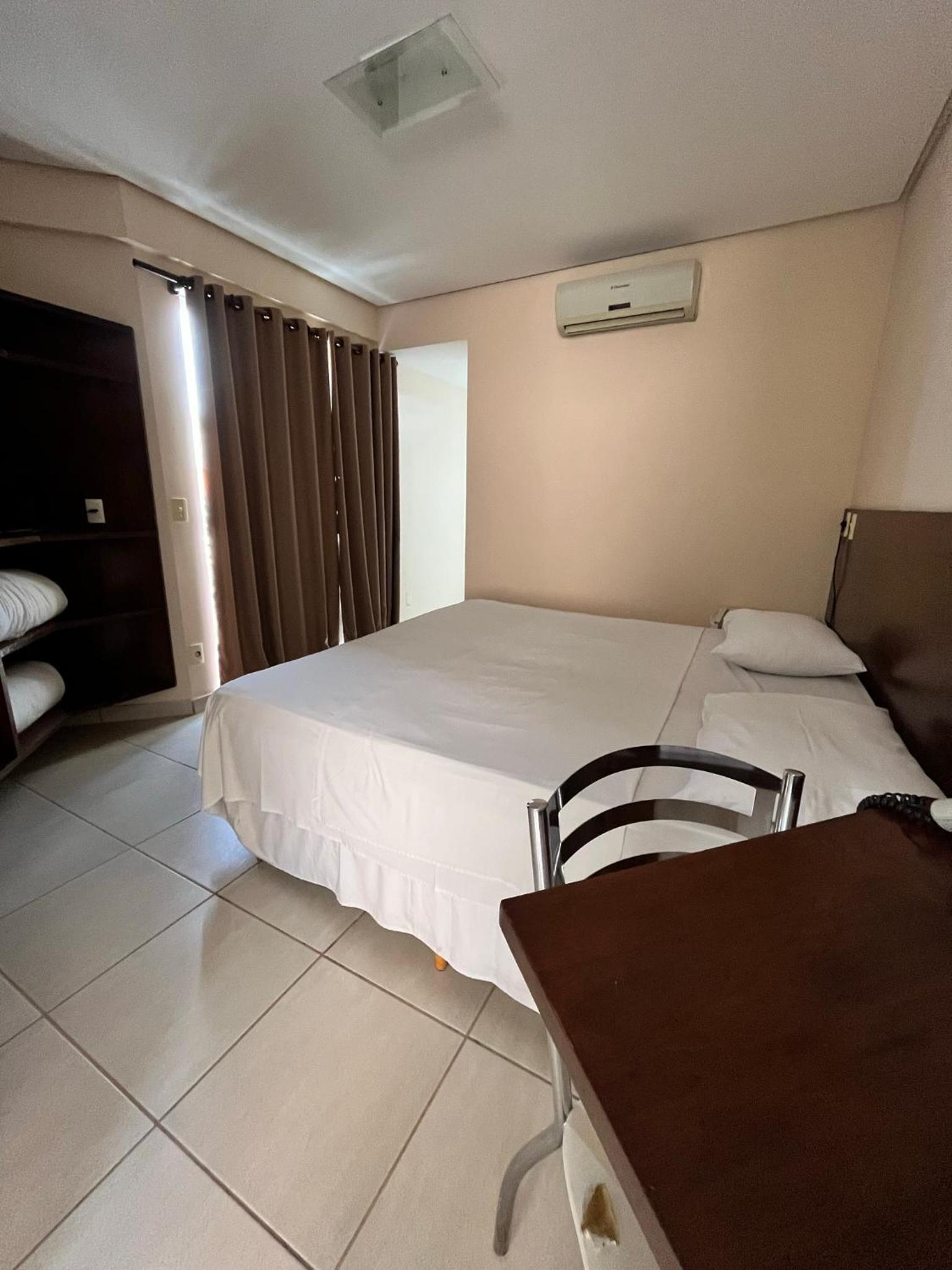 Deluxe Double or Twin Room - Photo 13