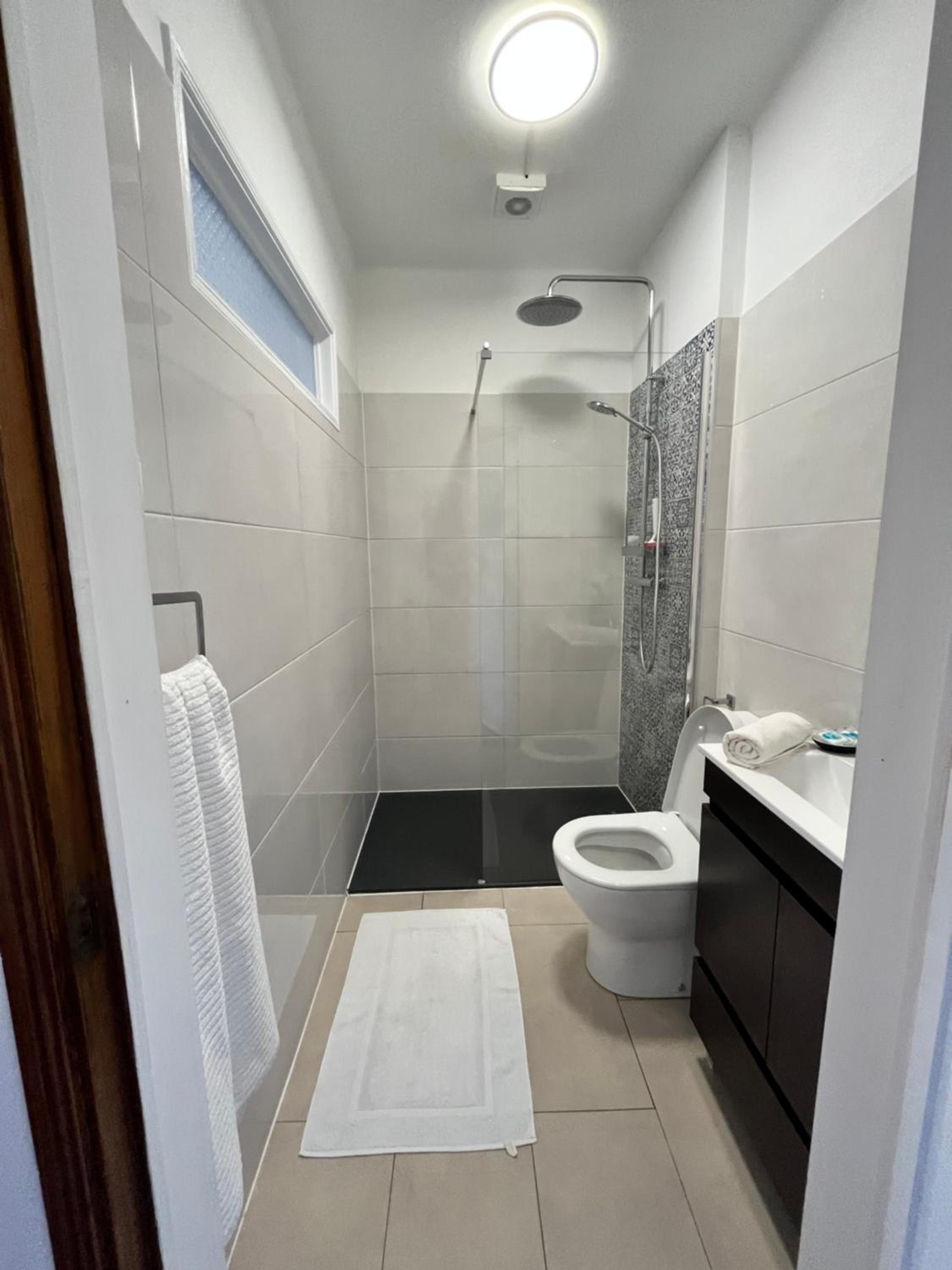 Double Room - Photo 13