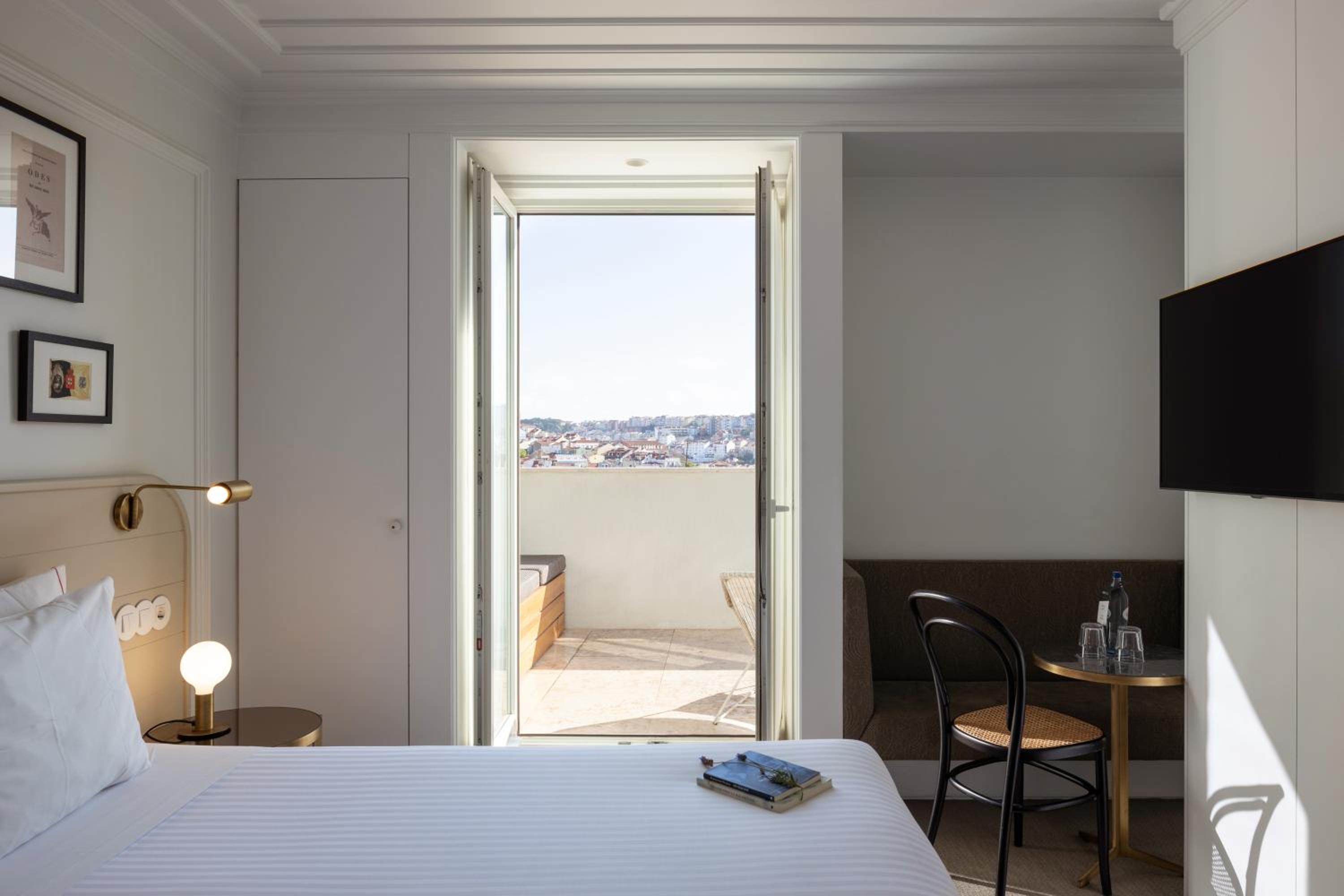 Double Room with Terrace and View