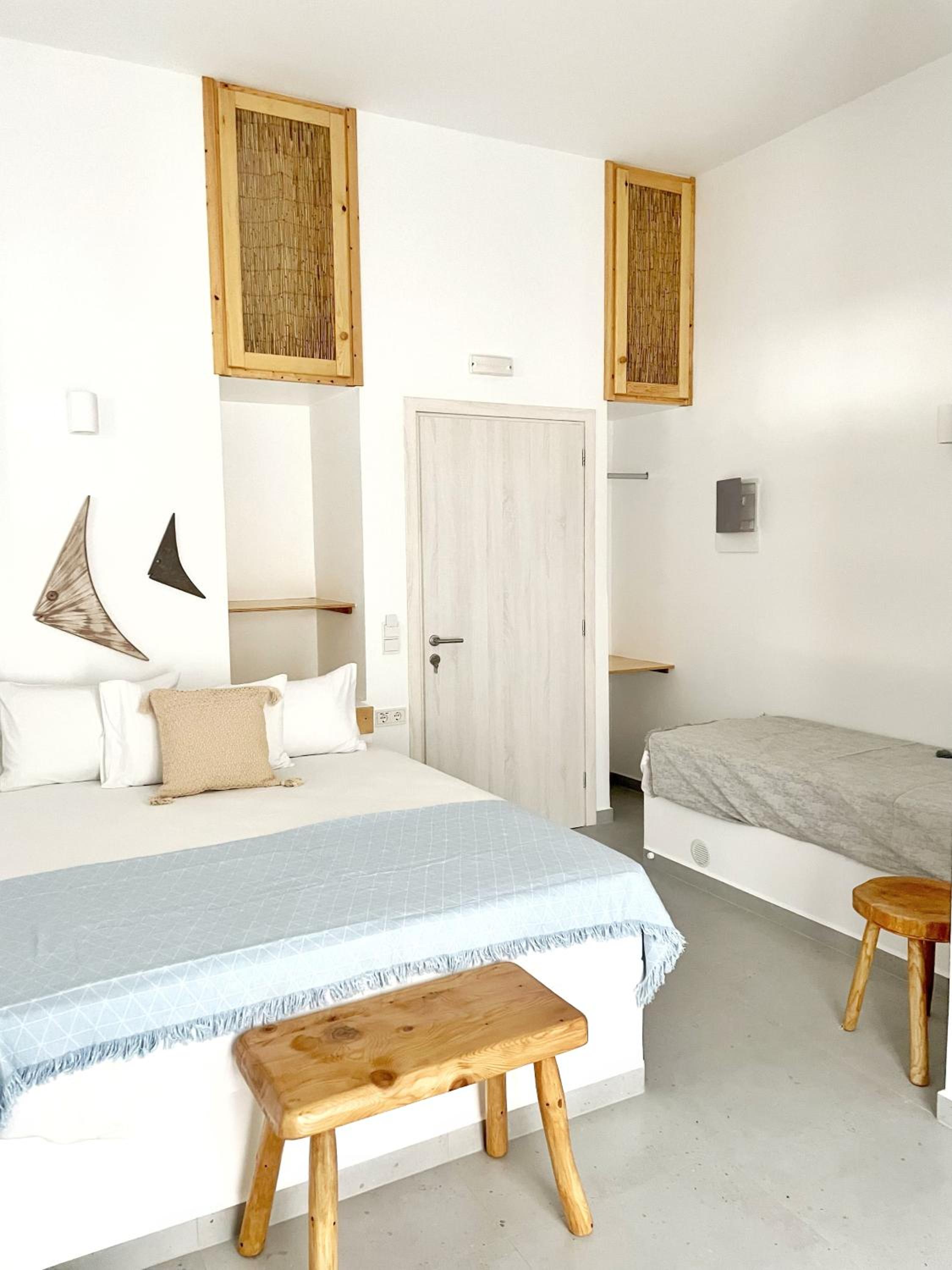 Deluxe Double Room with Extra Bed