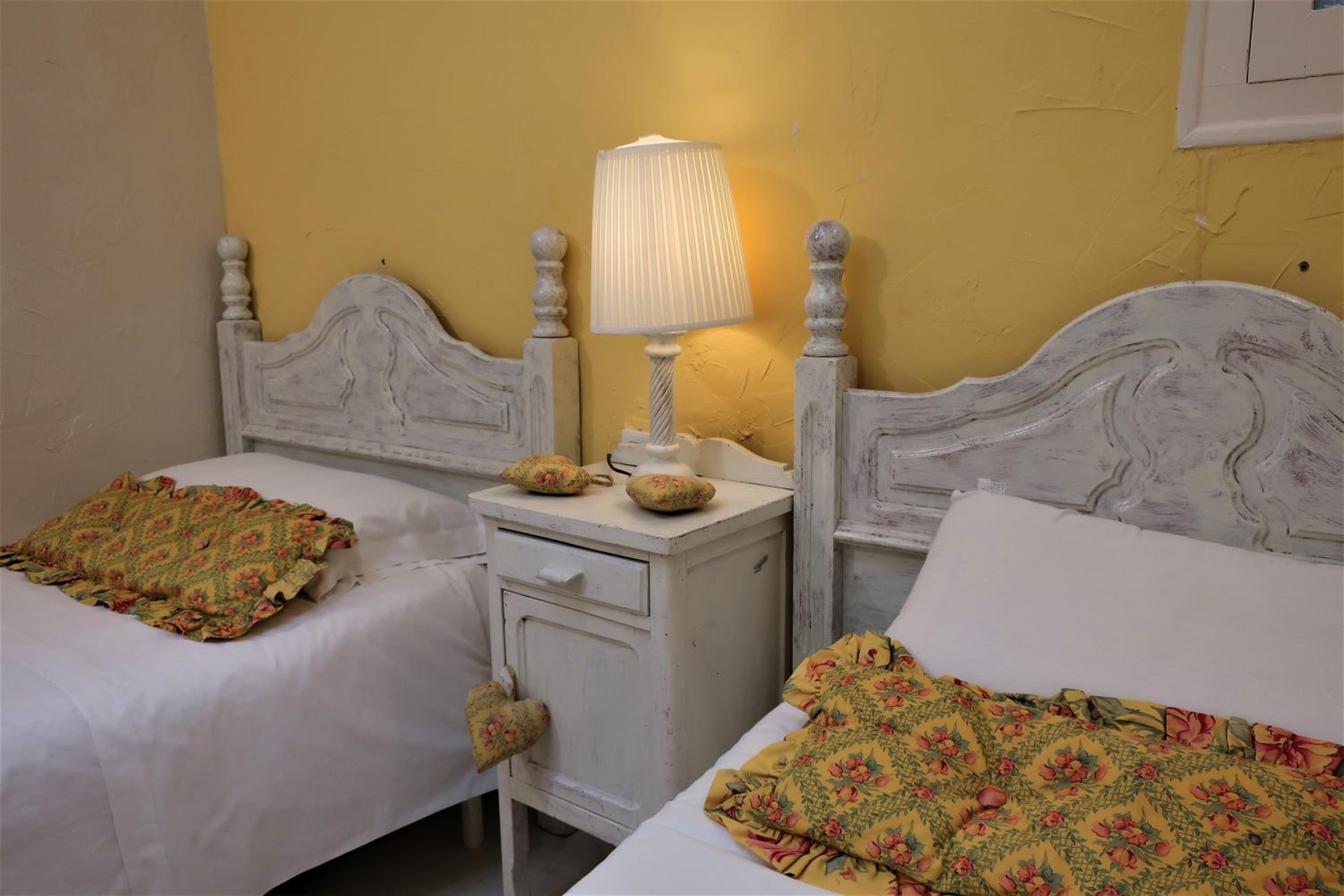Two-Bedroom Apartment - Photo 17