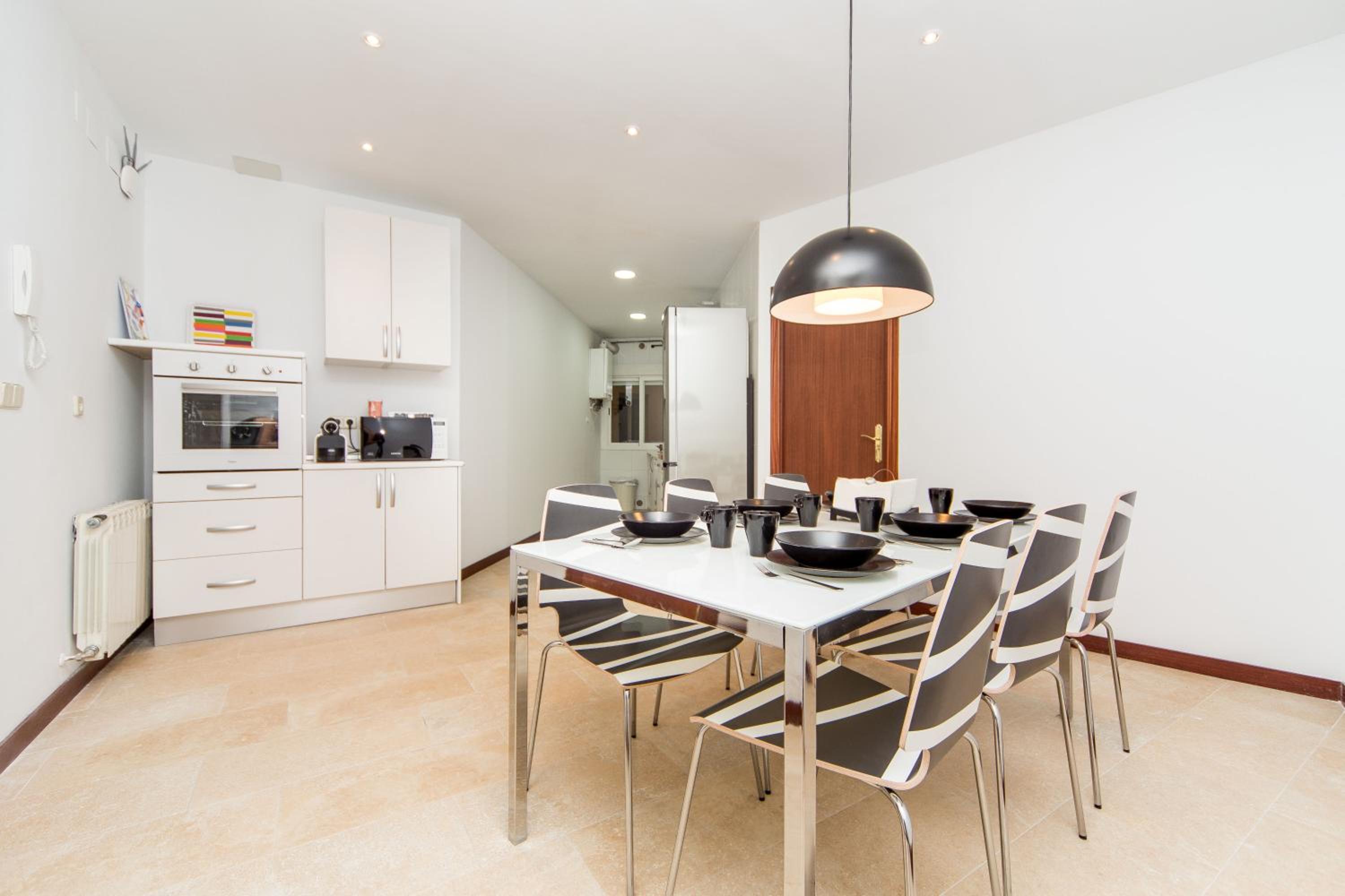 Two-Bedroom Apartment - Photo 40