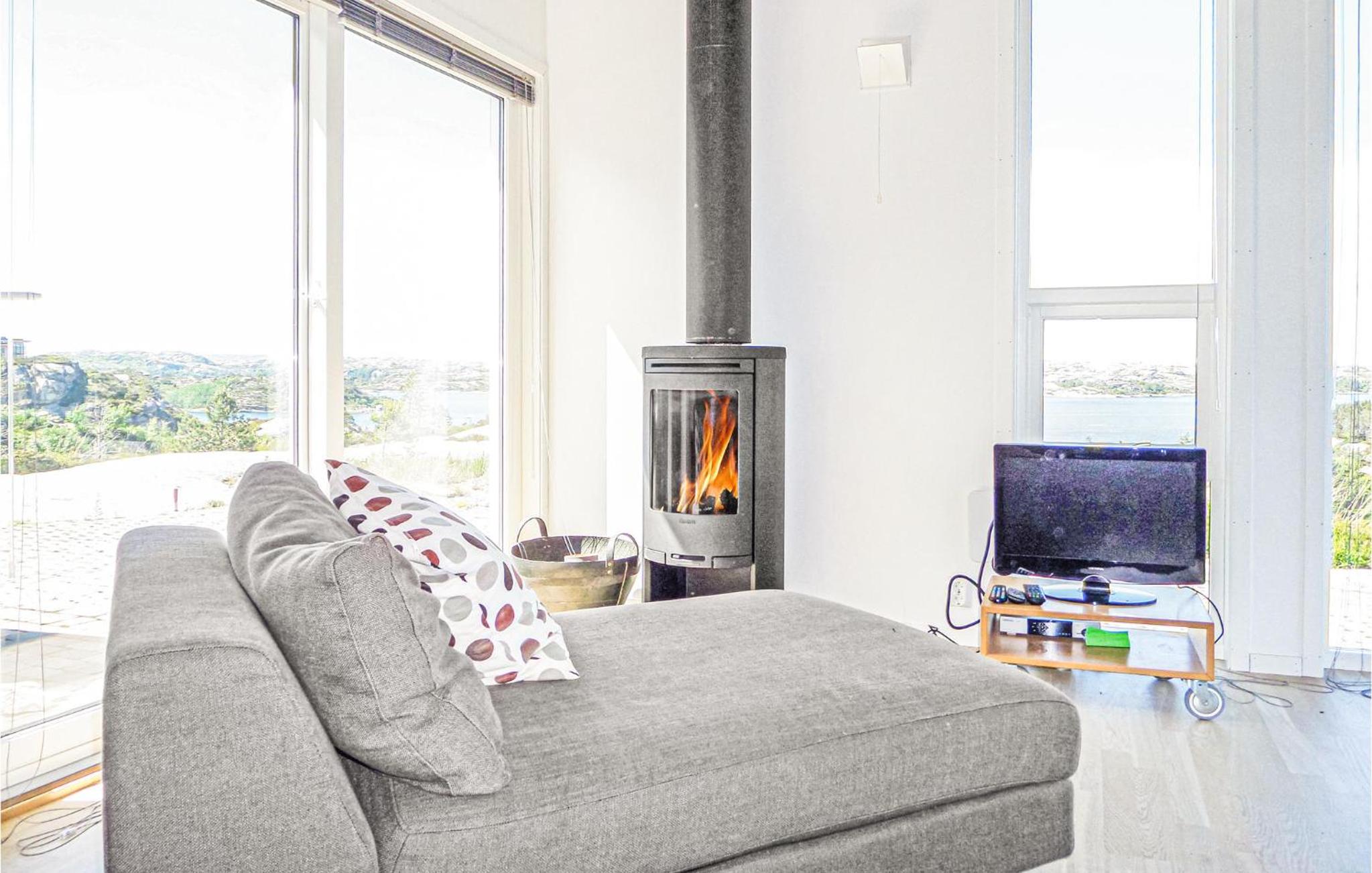 Five-Bedroom Holiday Home photo 3