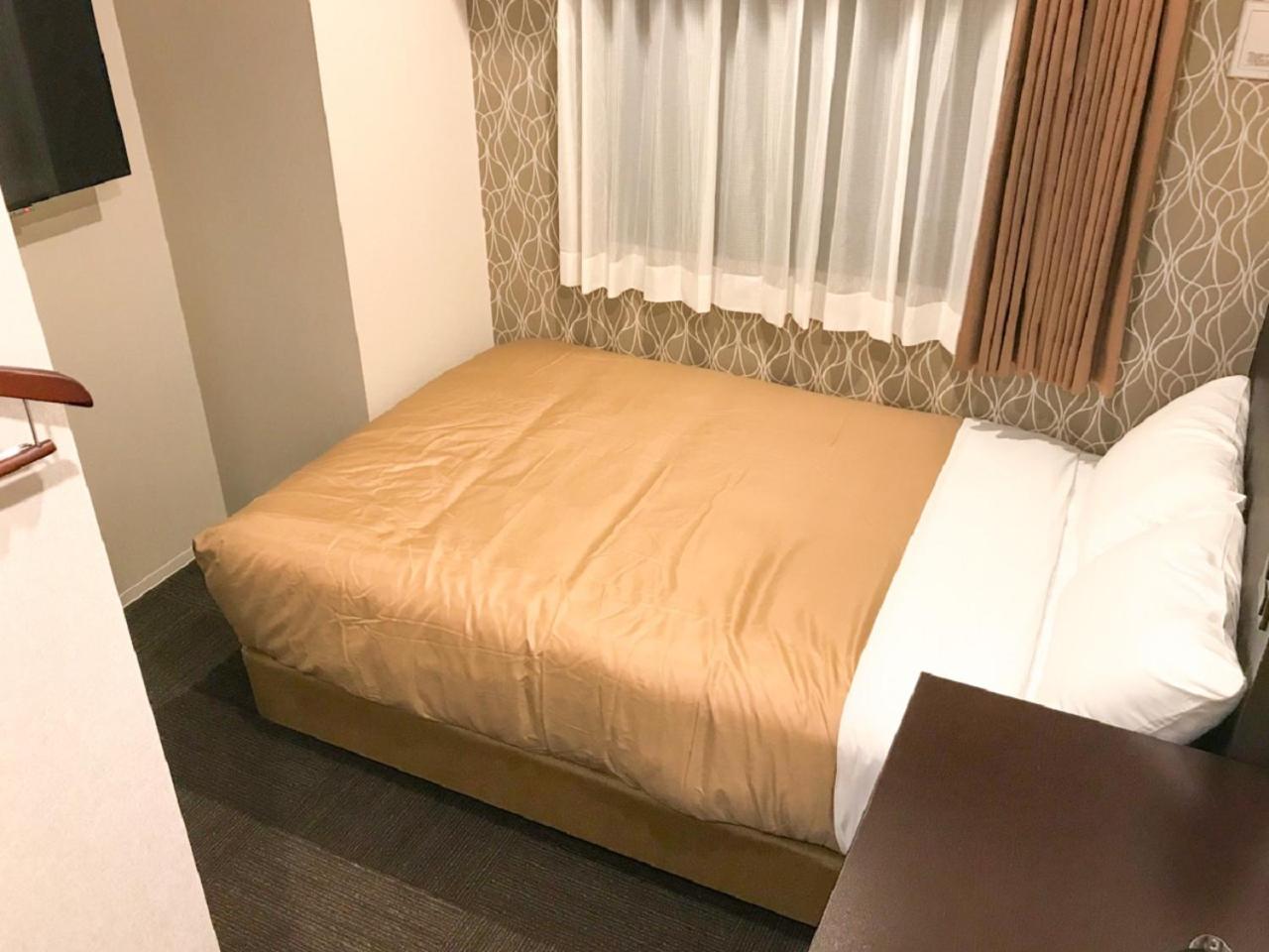 Double Room with Small Double Bed - Non-Smoking - Photo 1