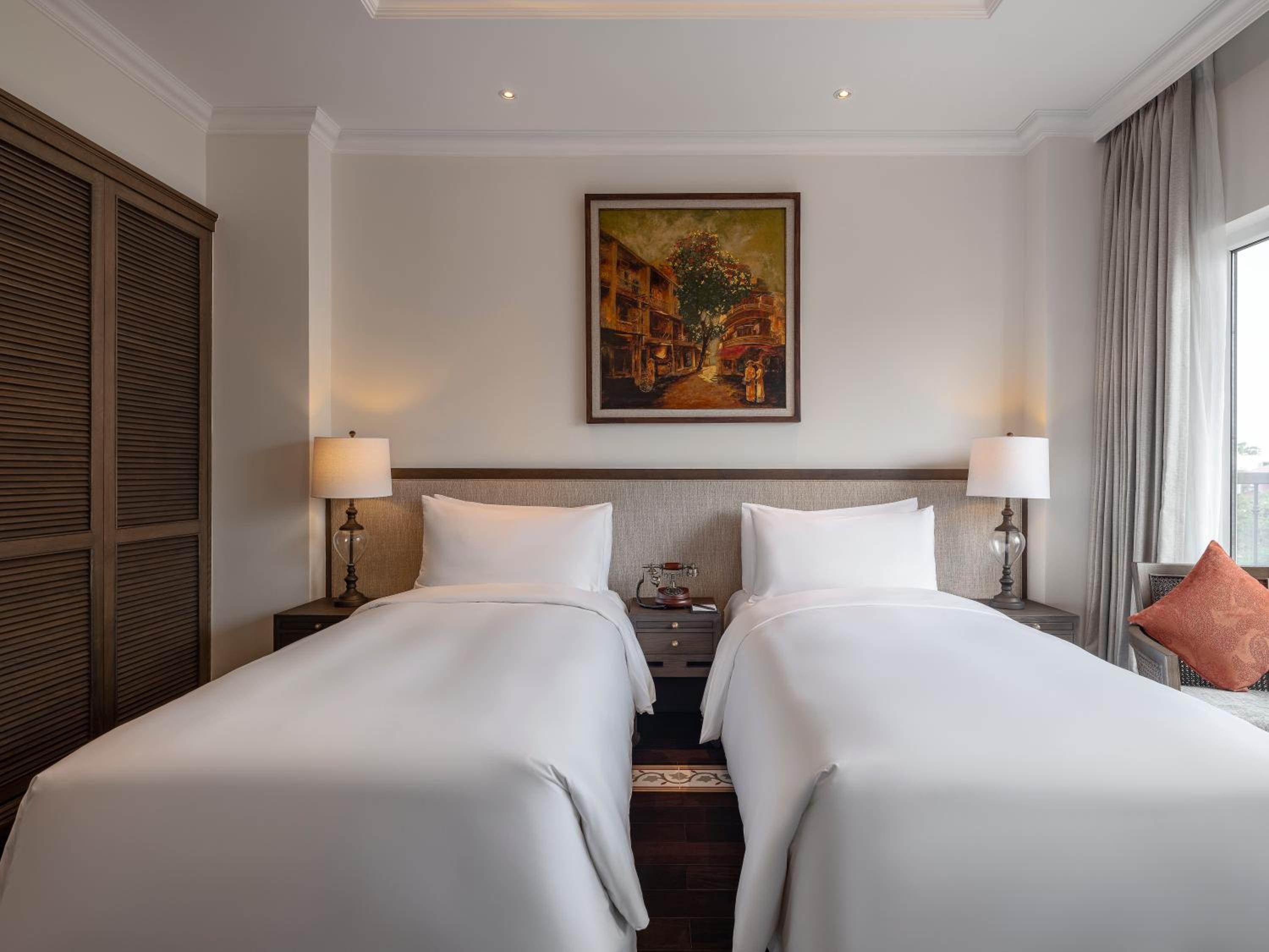 Deluxe Double or Twin Room with Balcony