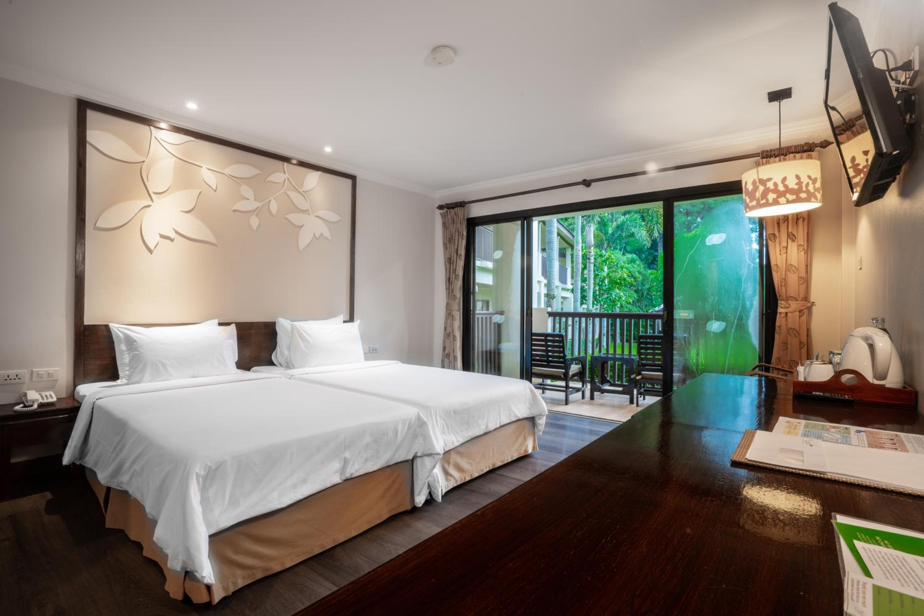 Superior Double or Twin Room - Photo 3