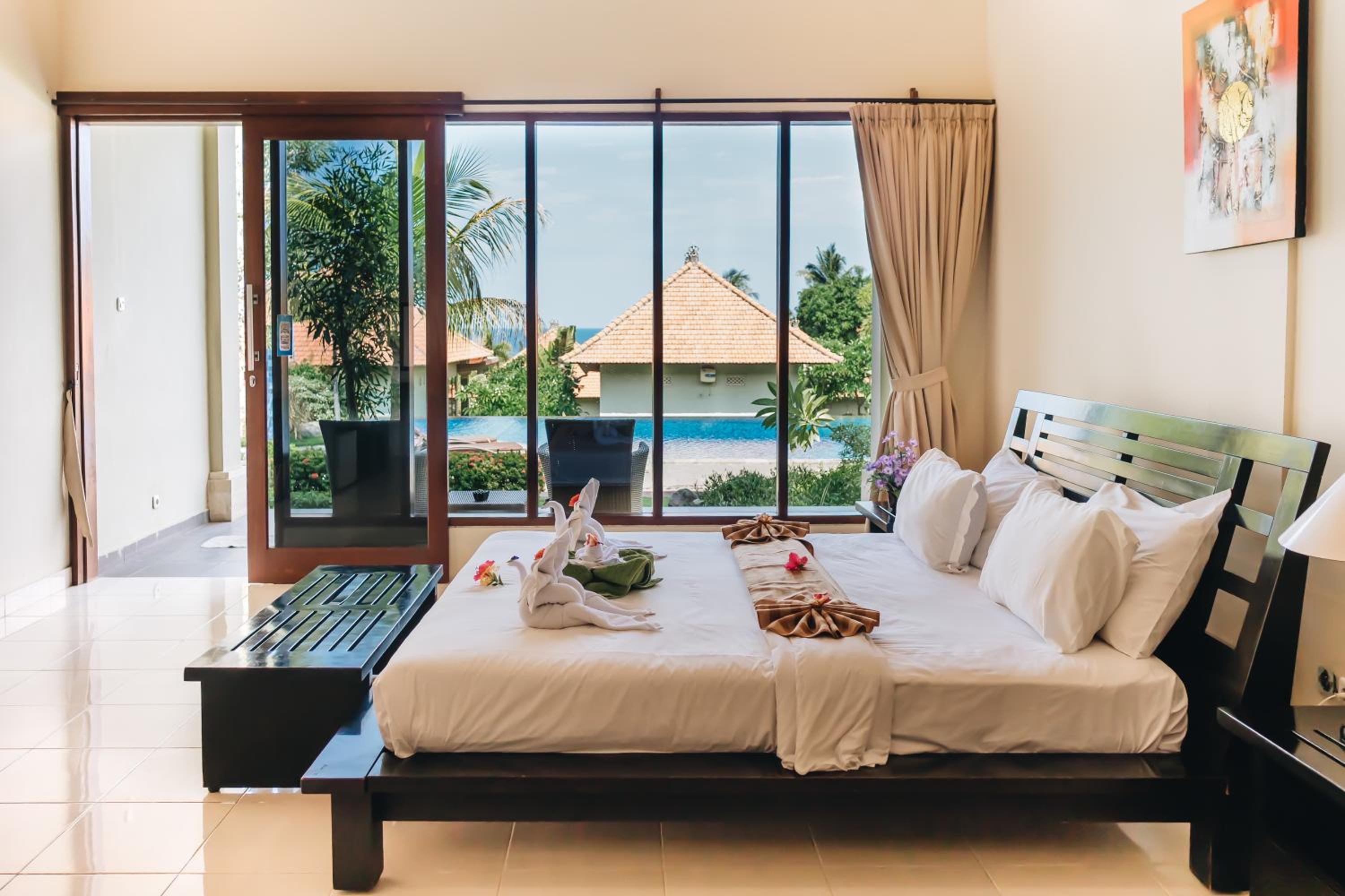 Standard Double or Twin Room - Photo 9