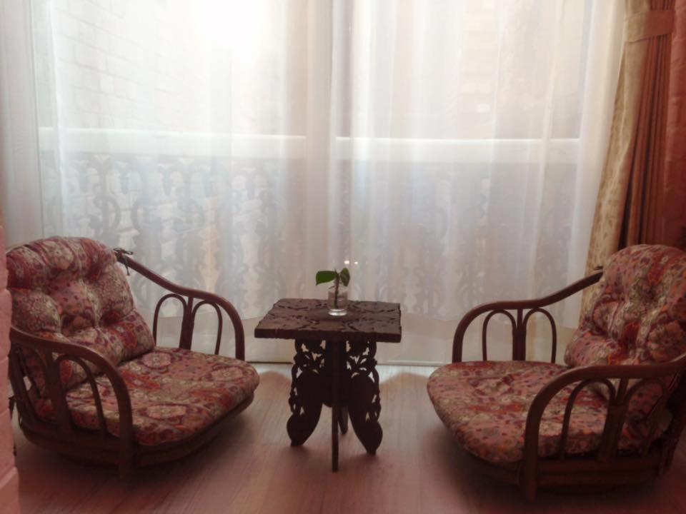 Suite with Hot Tub - Photo 7