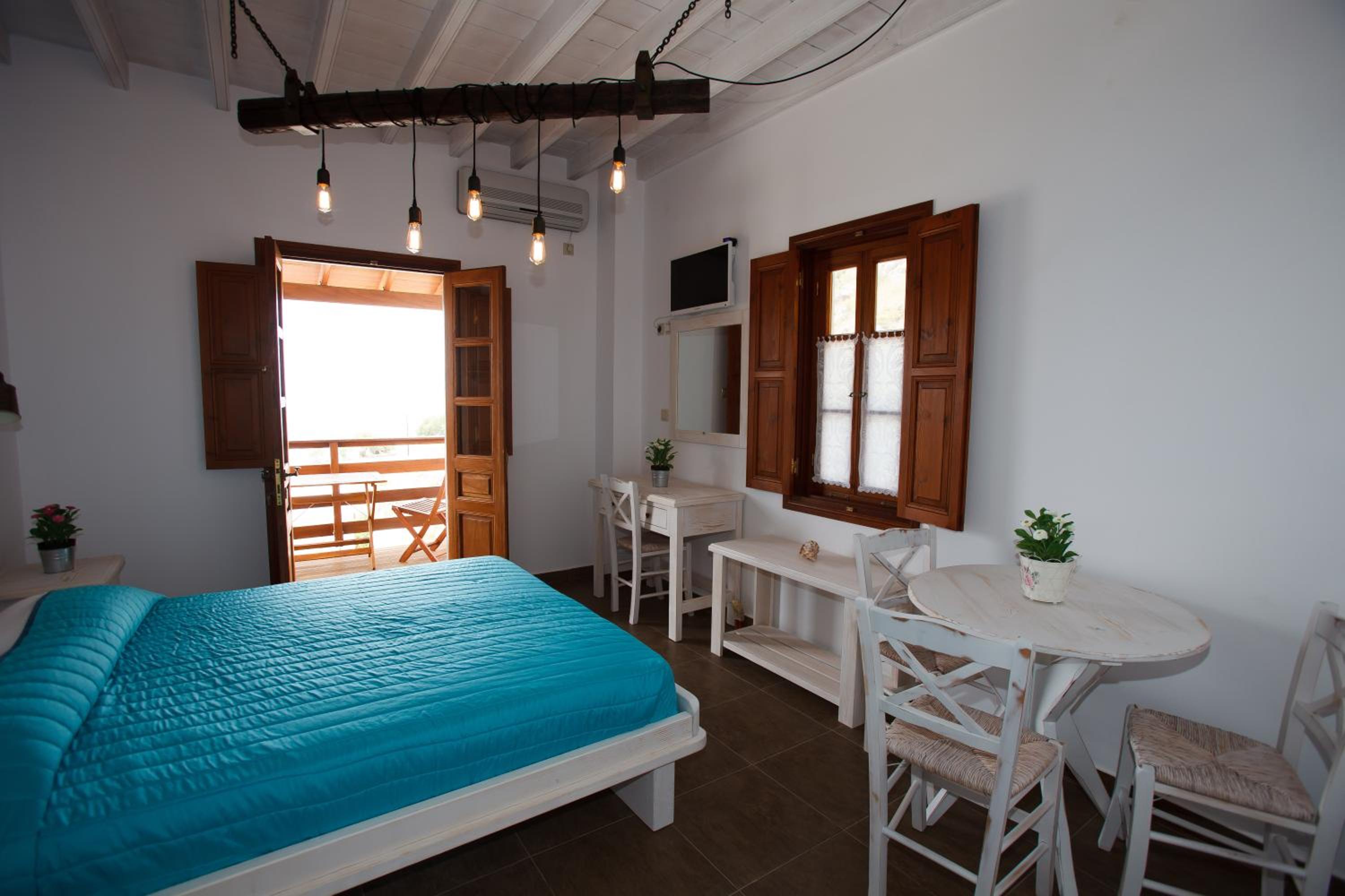 Studio with Sea View