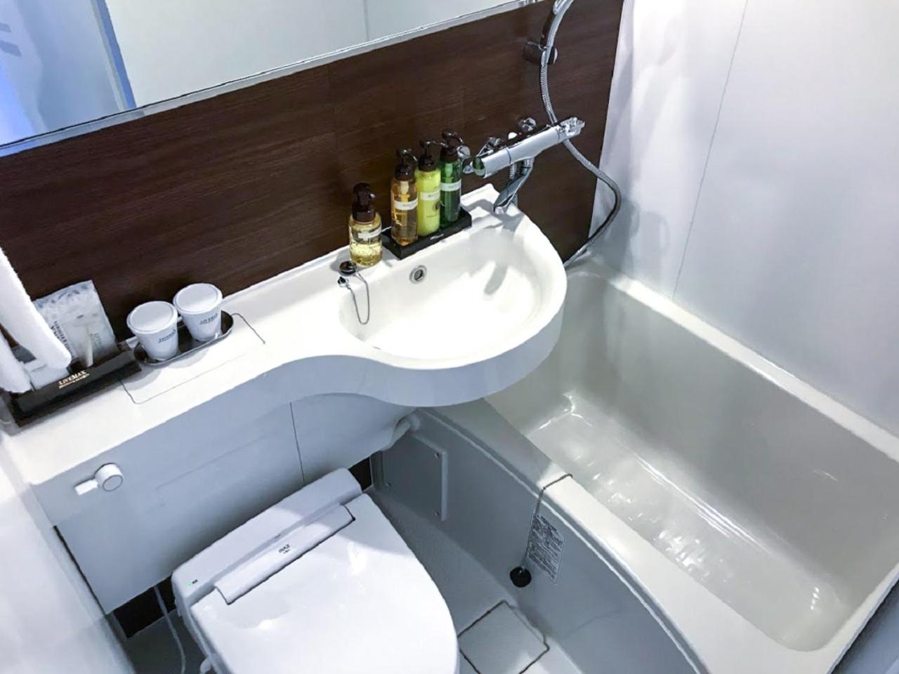  Double Room with Small Double Bed - Smoking- Small Dog Friendly photo 2