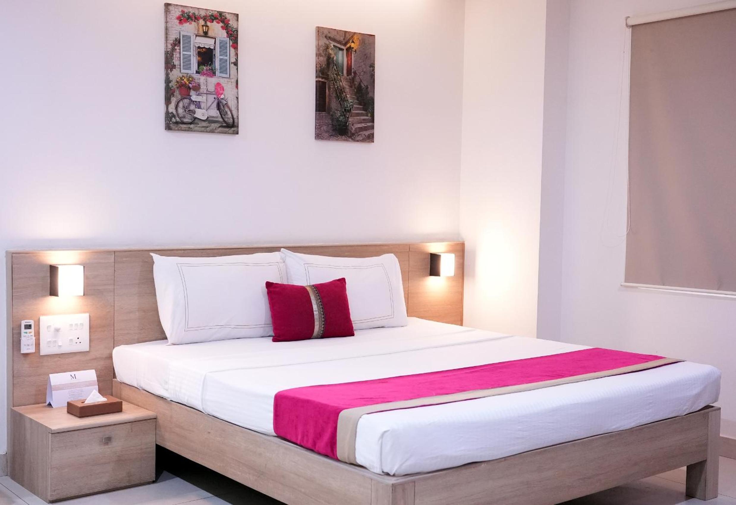 Deluxe Room - Photo 3