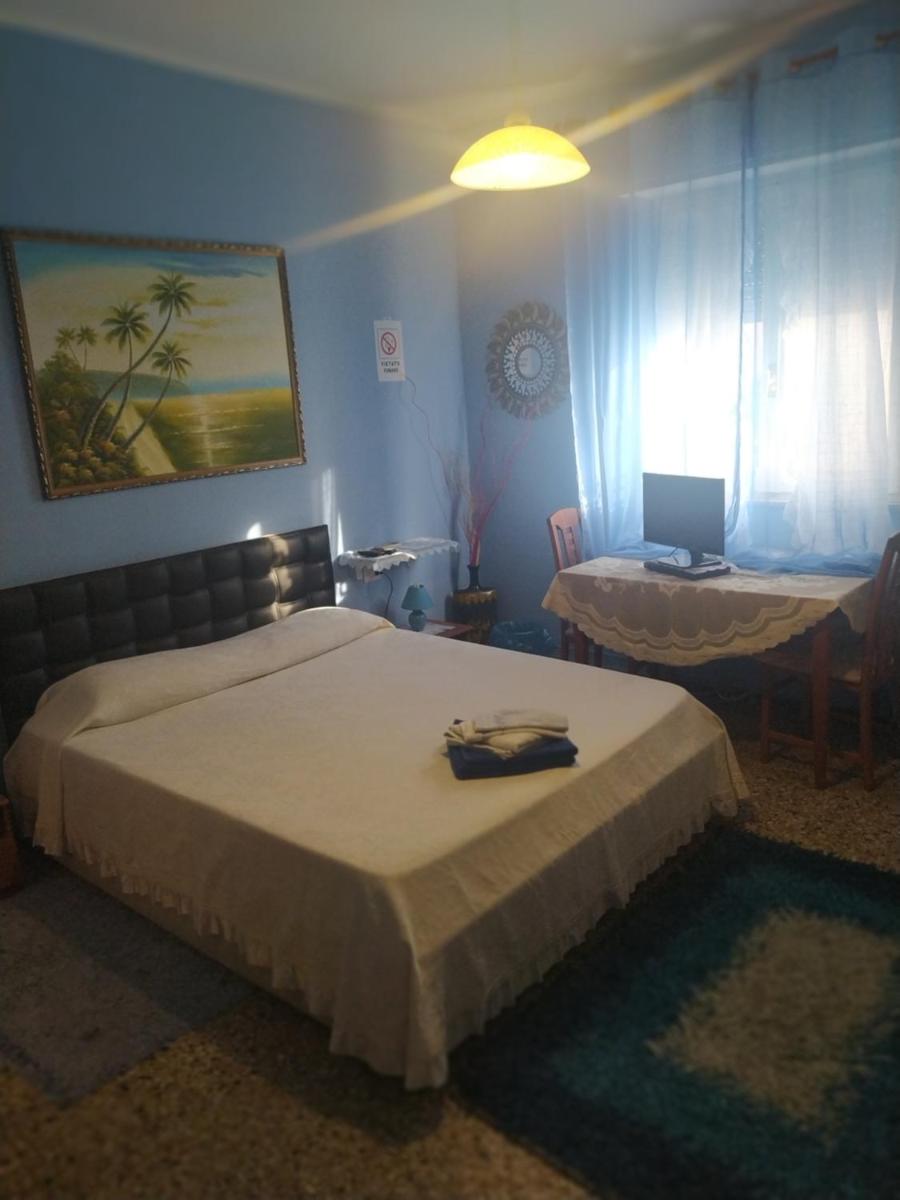 Deluxe Double Room with Shower