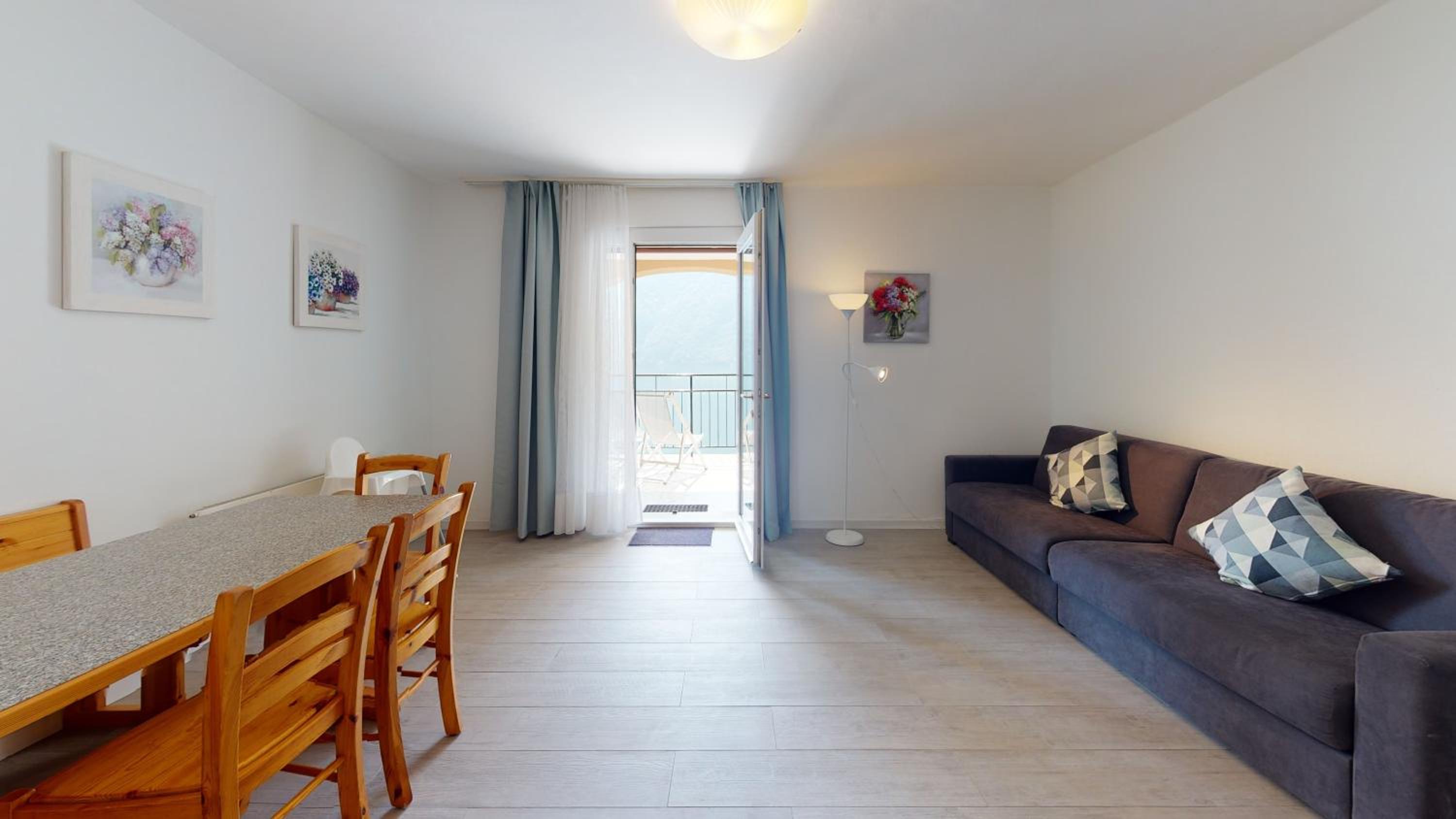 One-Bedroom Apartment With Lake View photo 1