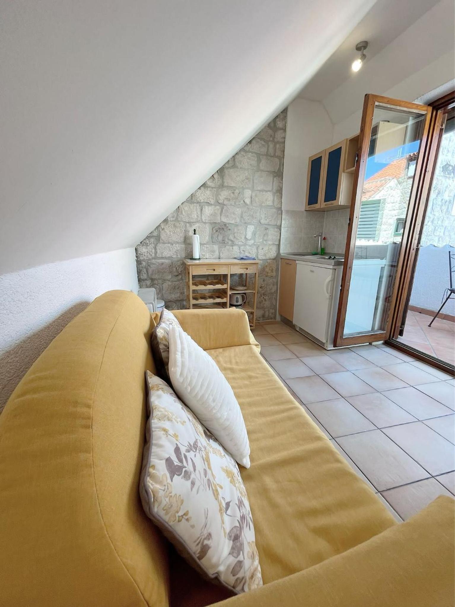 Apartment - Photo 5