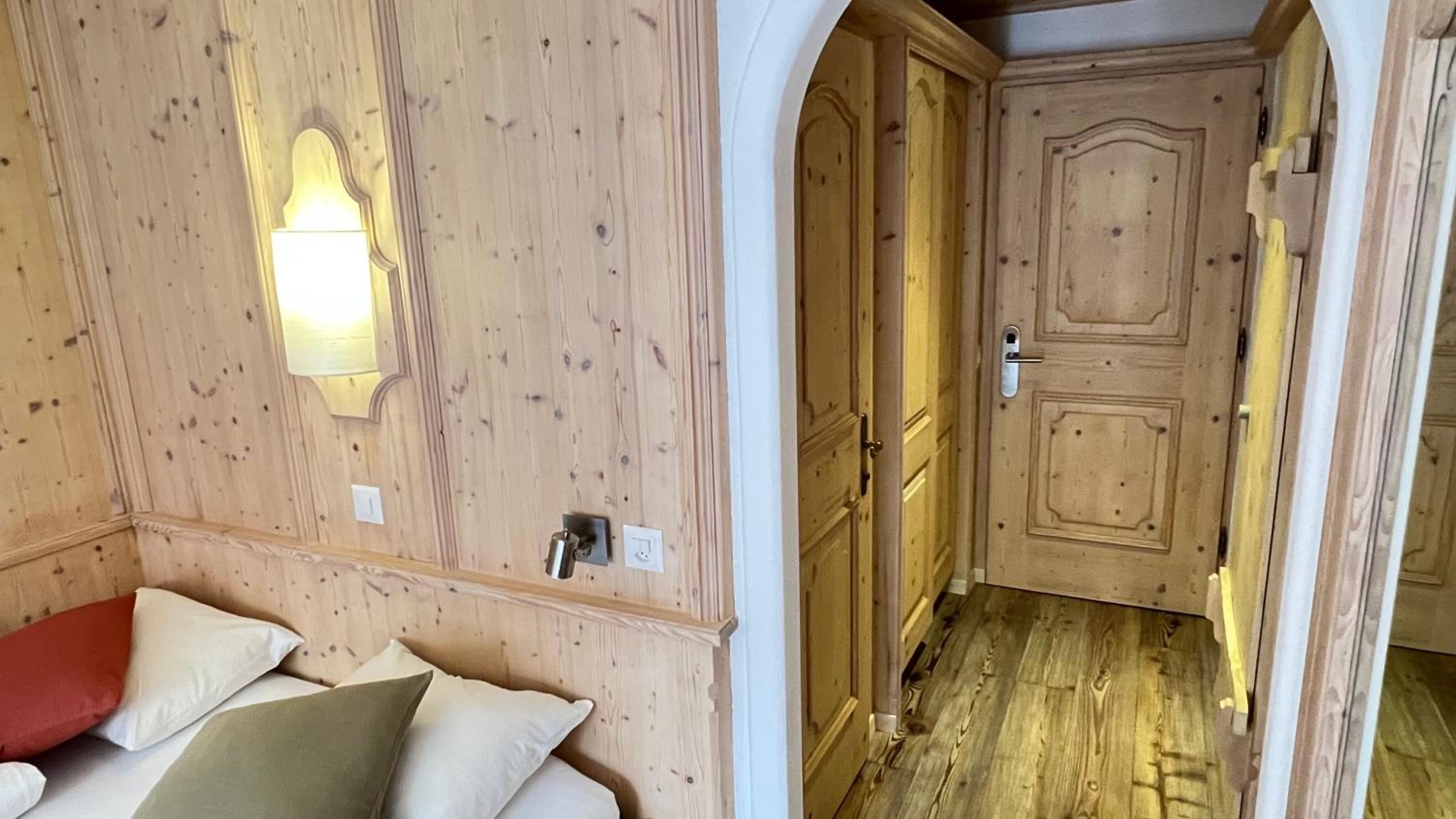 Double Room - Photo 4