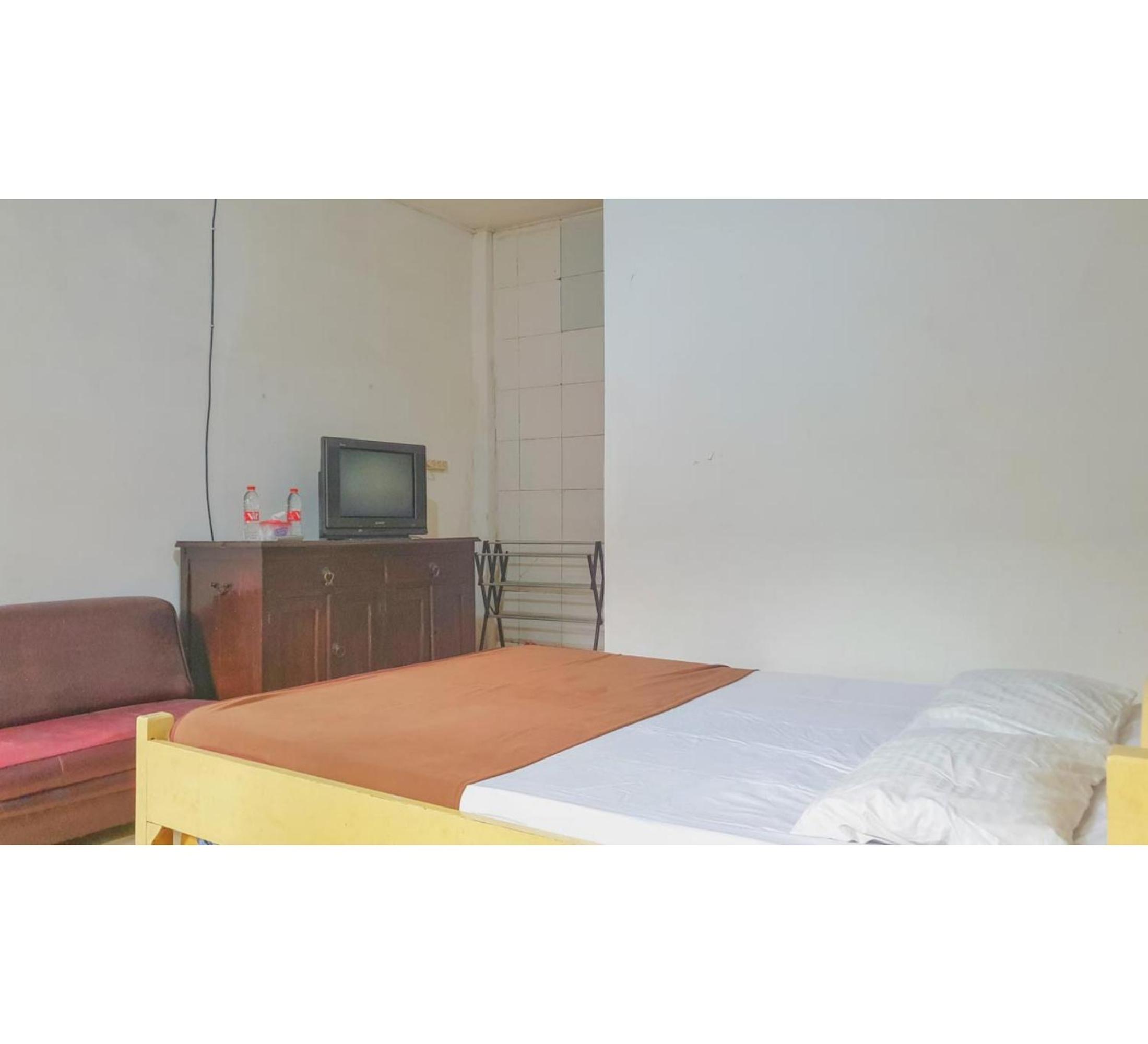 Standard Double Room - Photo 6