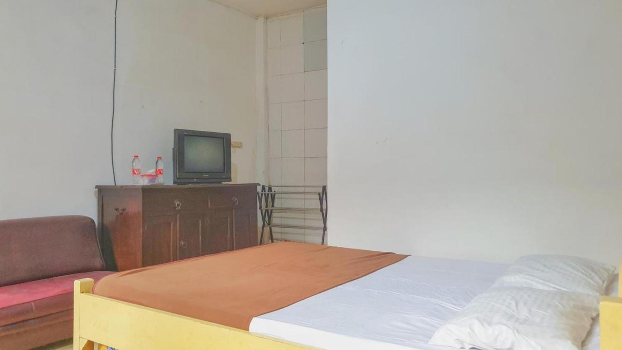 Standard Double Room - Photo 3