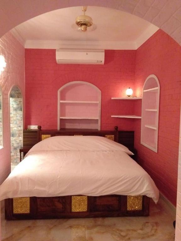 Standard Suite - Photo 10