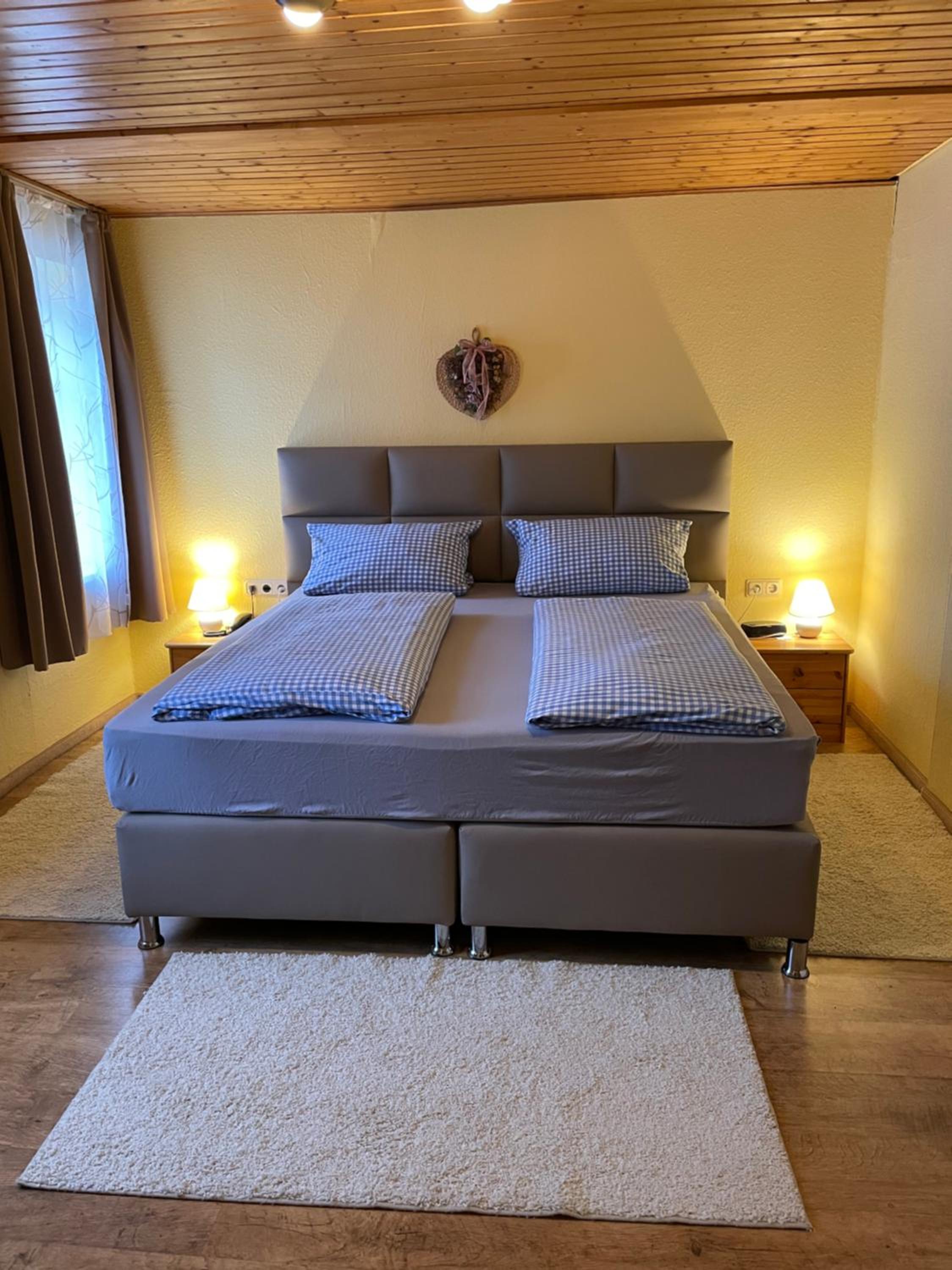 Economy Double Room photo 2