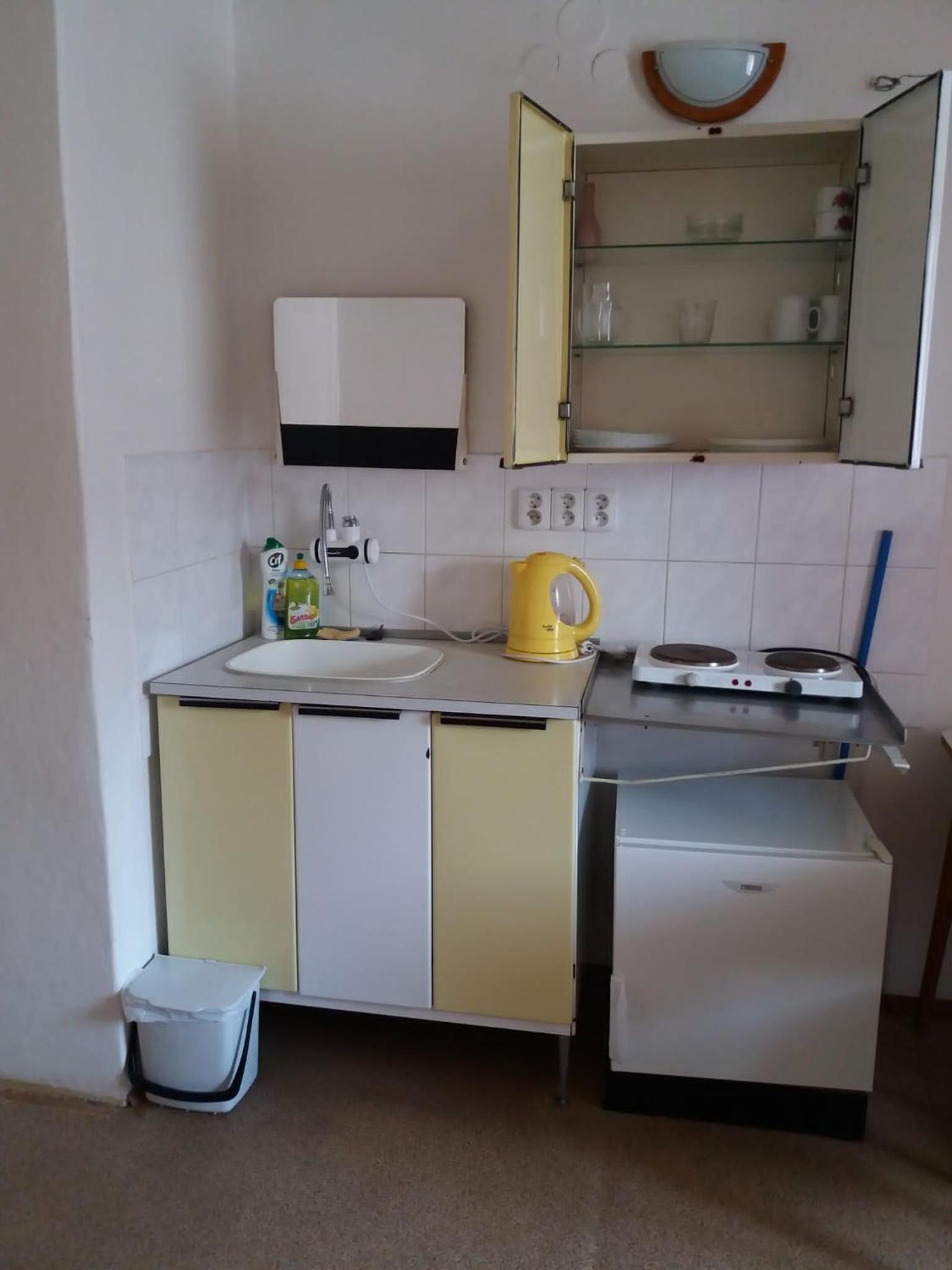 Budget Triple Room - Photo 6