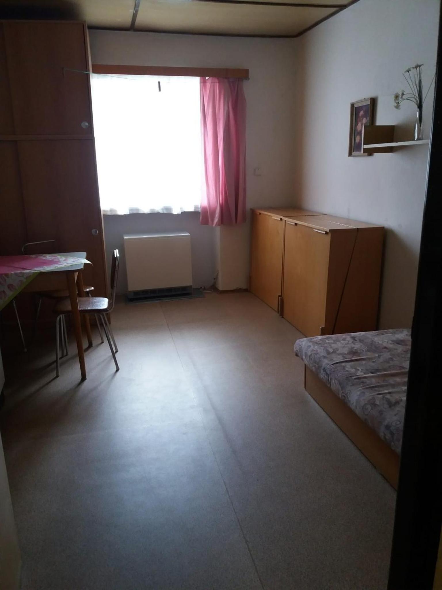 Budget Triple Room - Photo 2