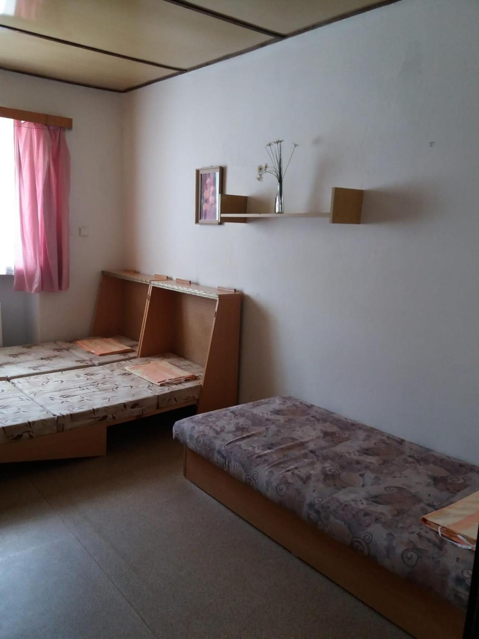 Budget Triple Room - Photo 1
