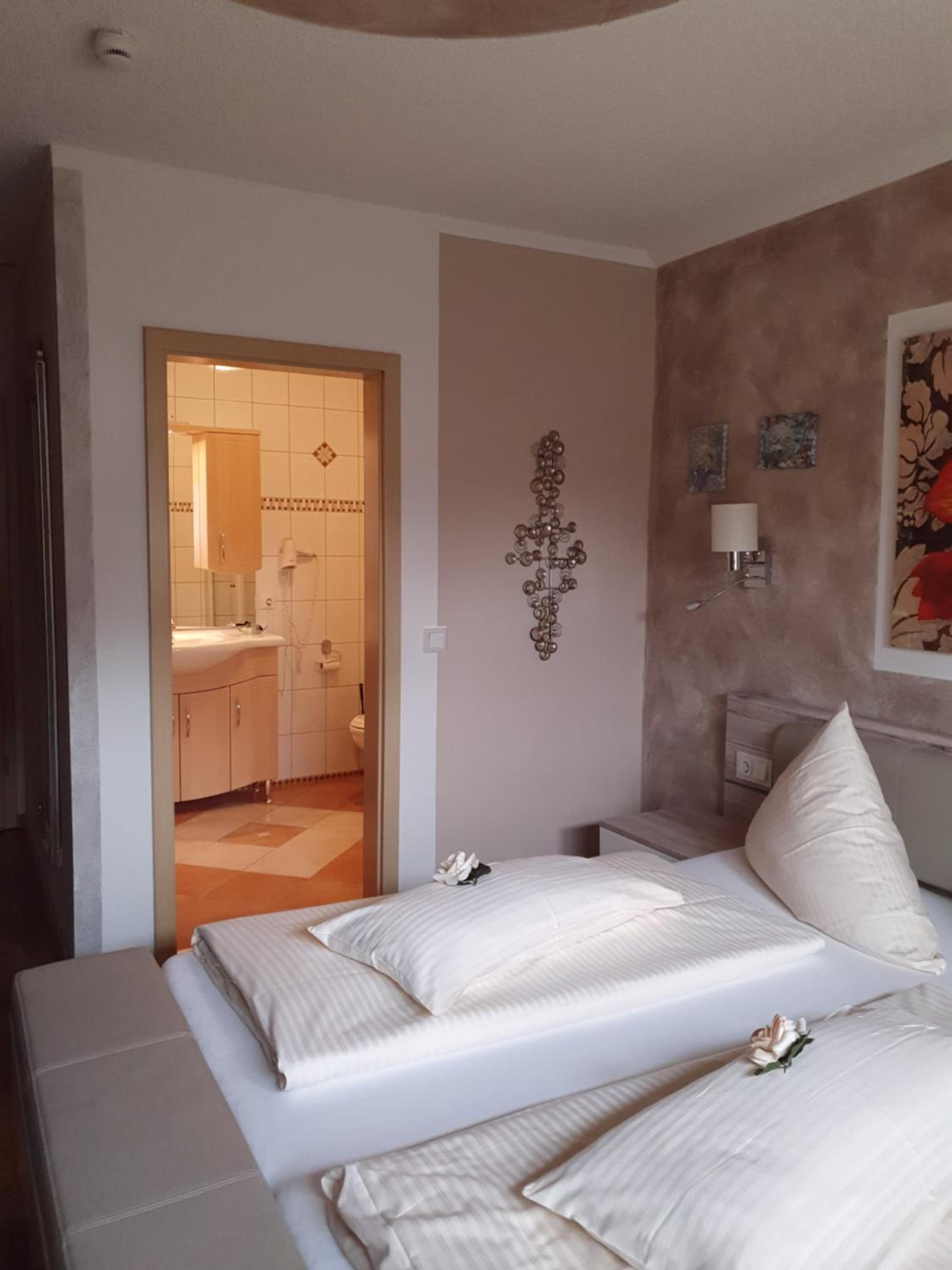 Double Room photo 3