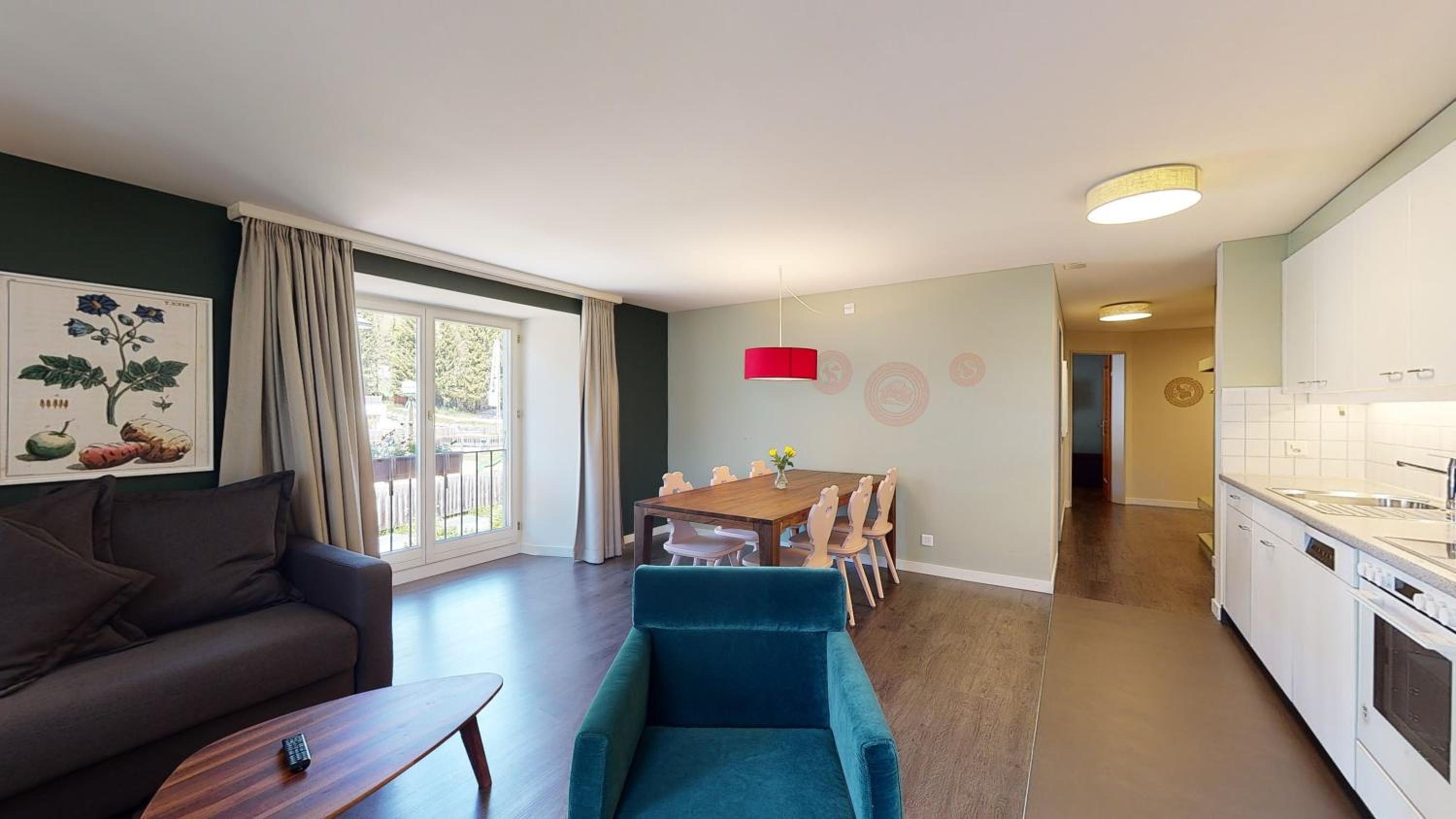 Modern Two-Bedroom Apartment photo 3
