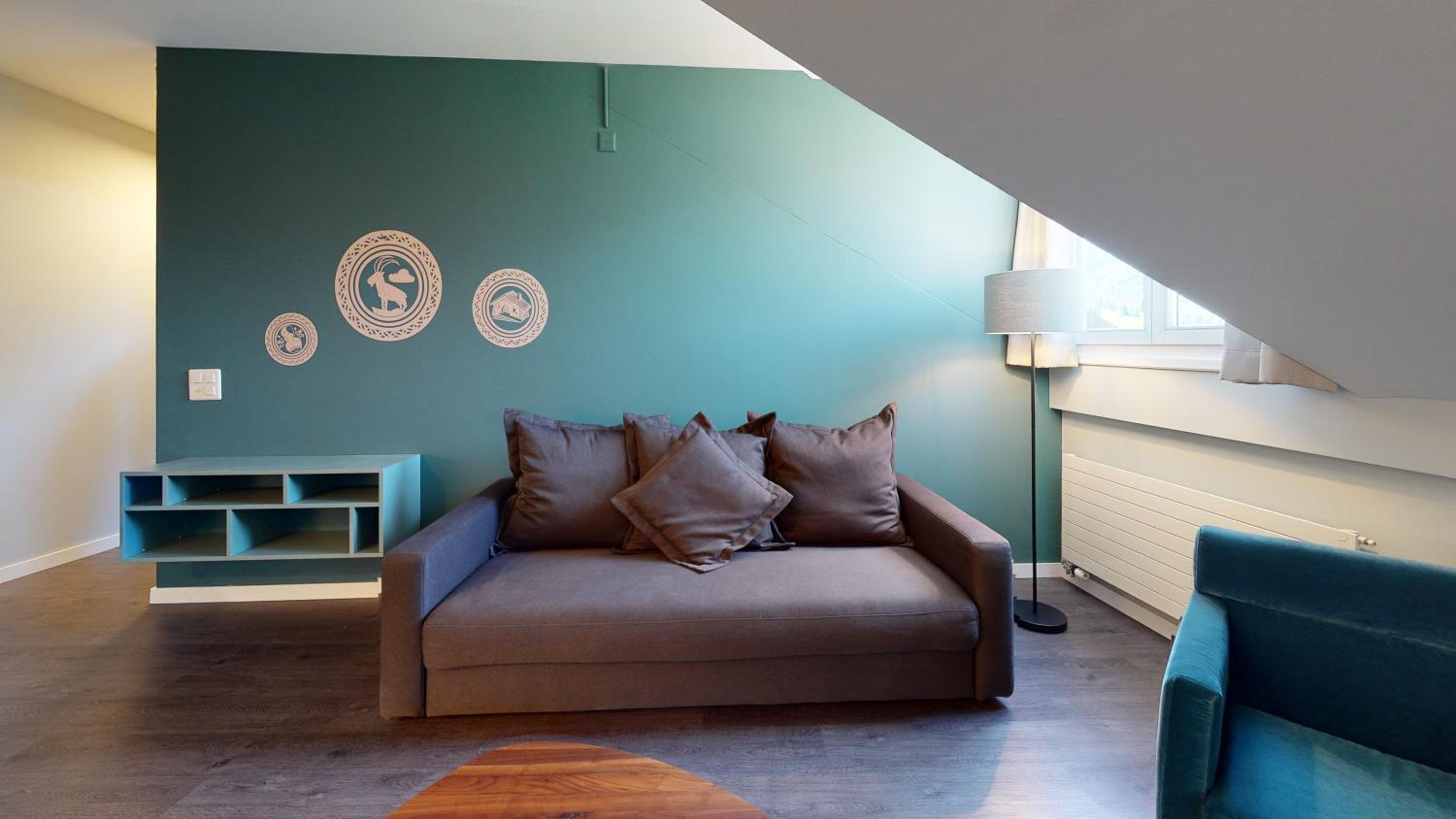 Modern Two-Bedroom Apartment photo 2