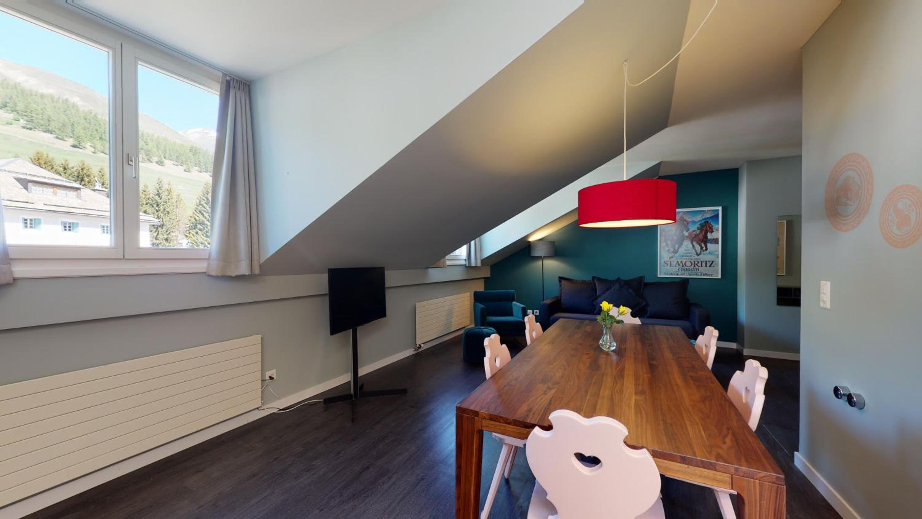 Modern Two-Bedroom Apartment photo 2