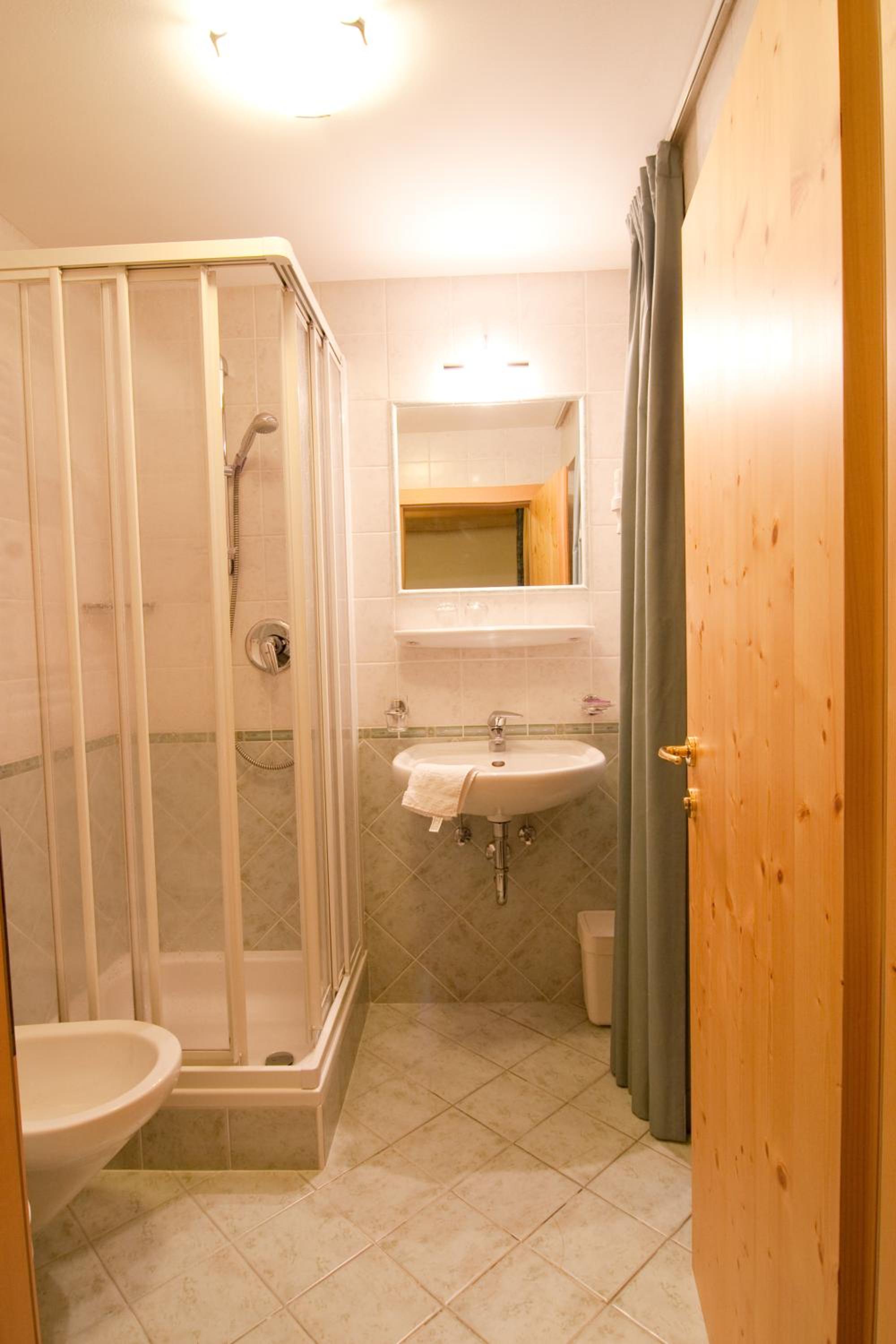 Double Room with Balcony photo 3