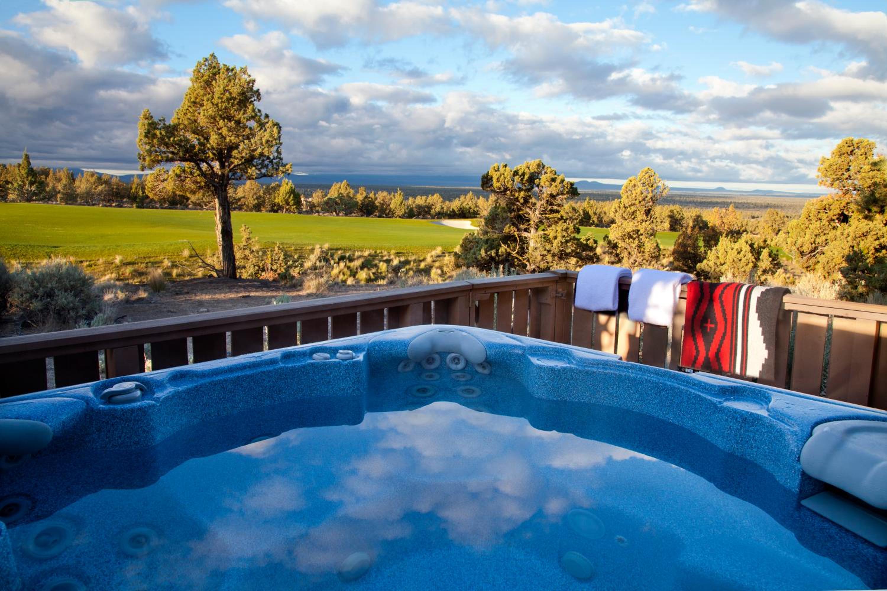 Four-Bedroom Cabin with Hot Tub - Photo 10