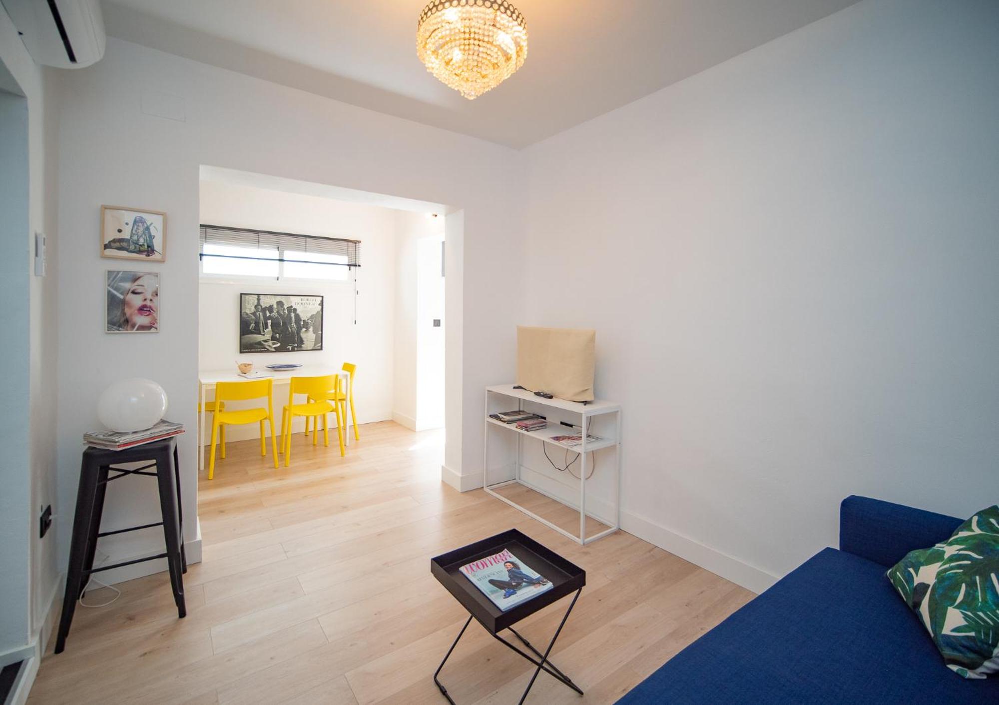 One-Bedroom Apartment - Photo 10