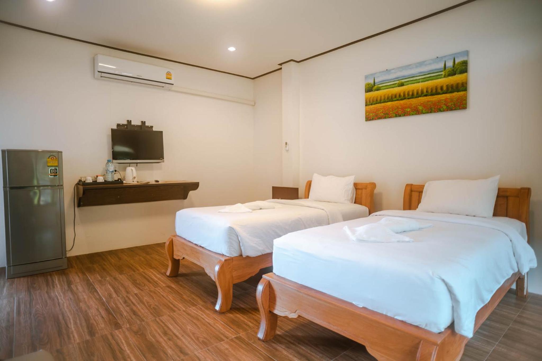 Two-Bedroom Villa - Photo 9