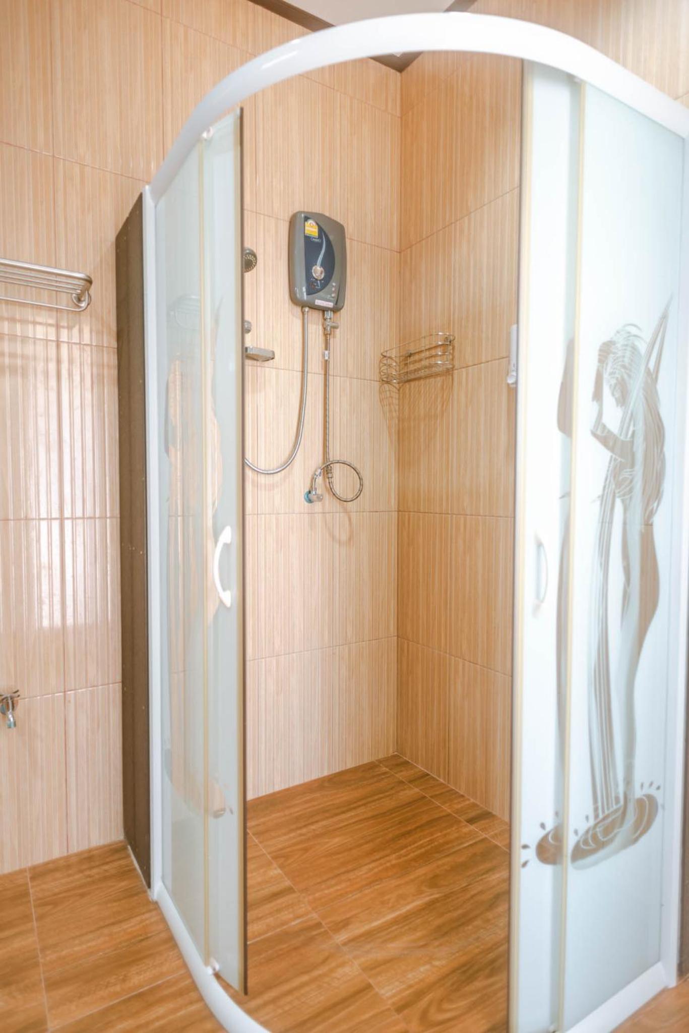 Two-Bedroom Villa - Photo 10