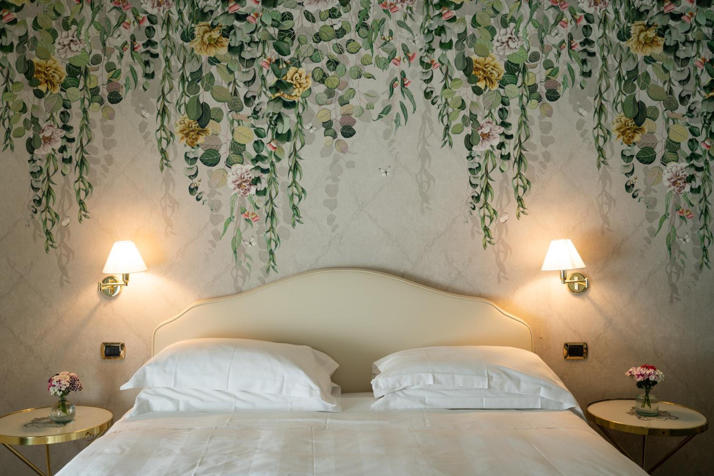 Double or Twin Room - Photo 6