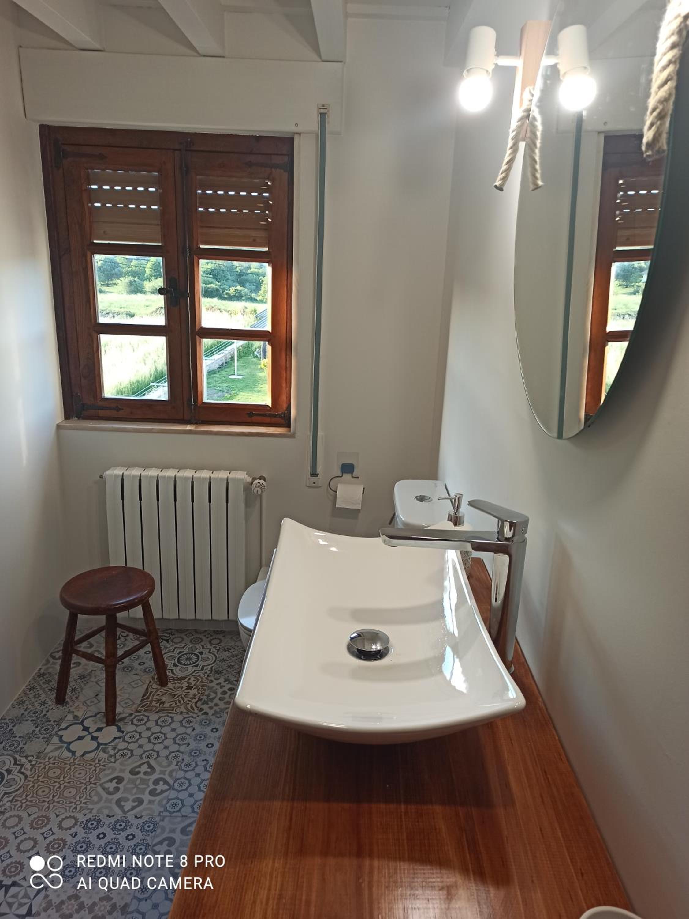 Double Room - Photo 11
