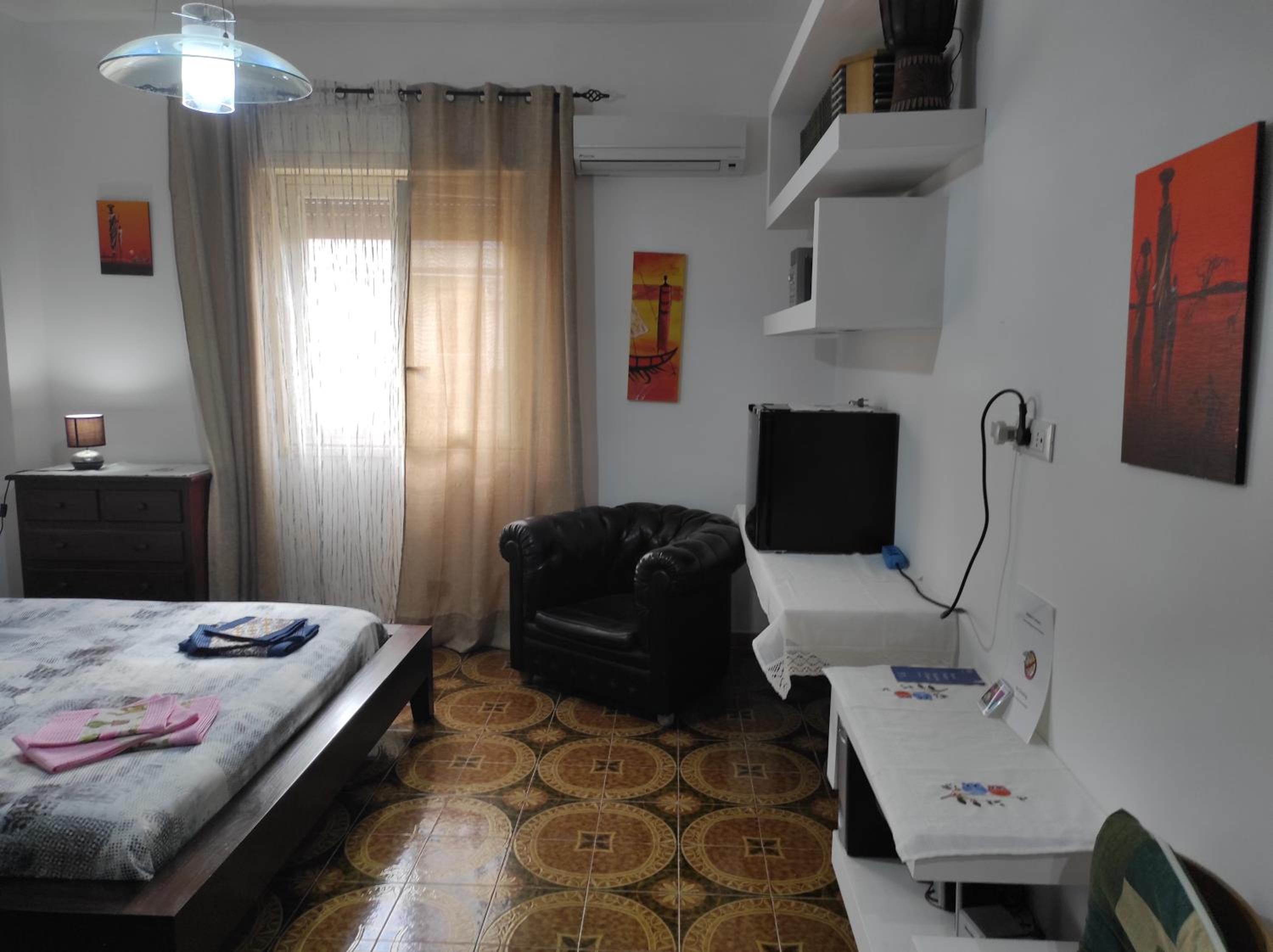 Double Room with Private Bathroom photo 1