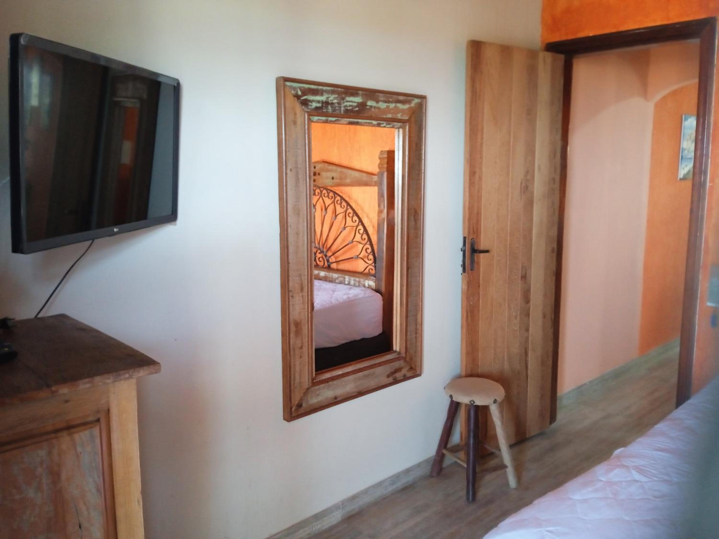 Apartment with Sea View - Photo 8