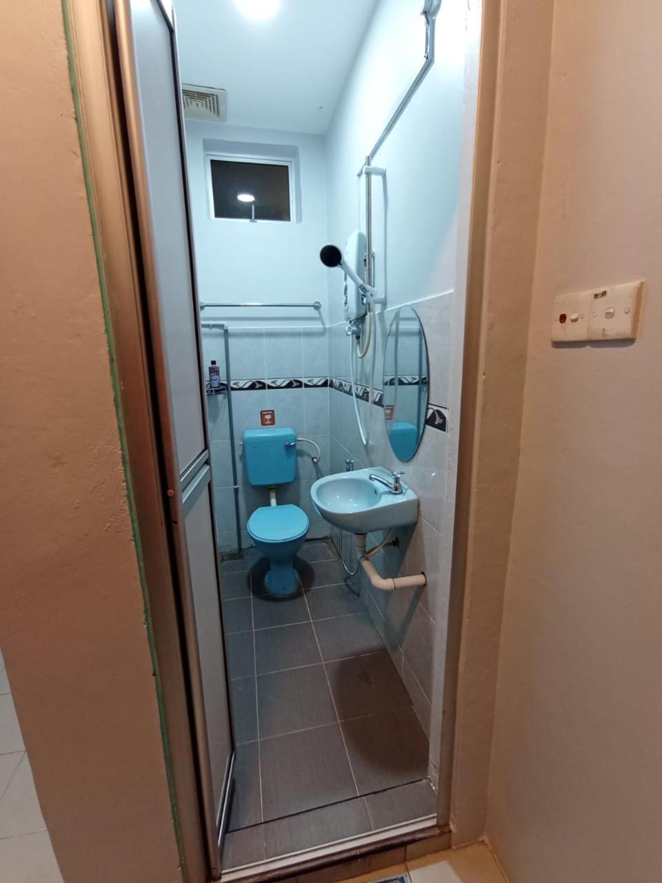 Standard Double or Twin Room - Photo 3