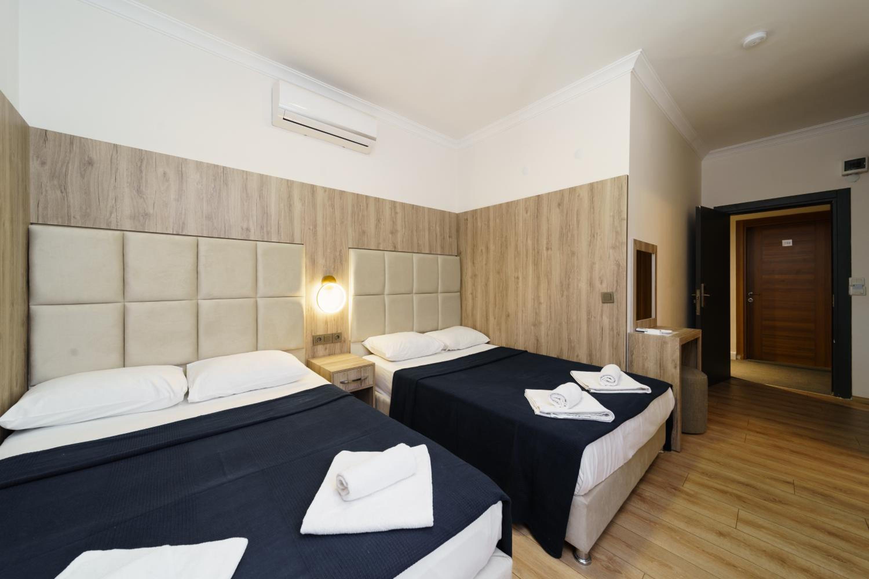 Triple Room photo 1