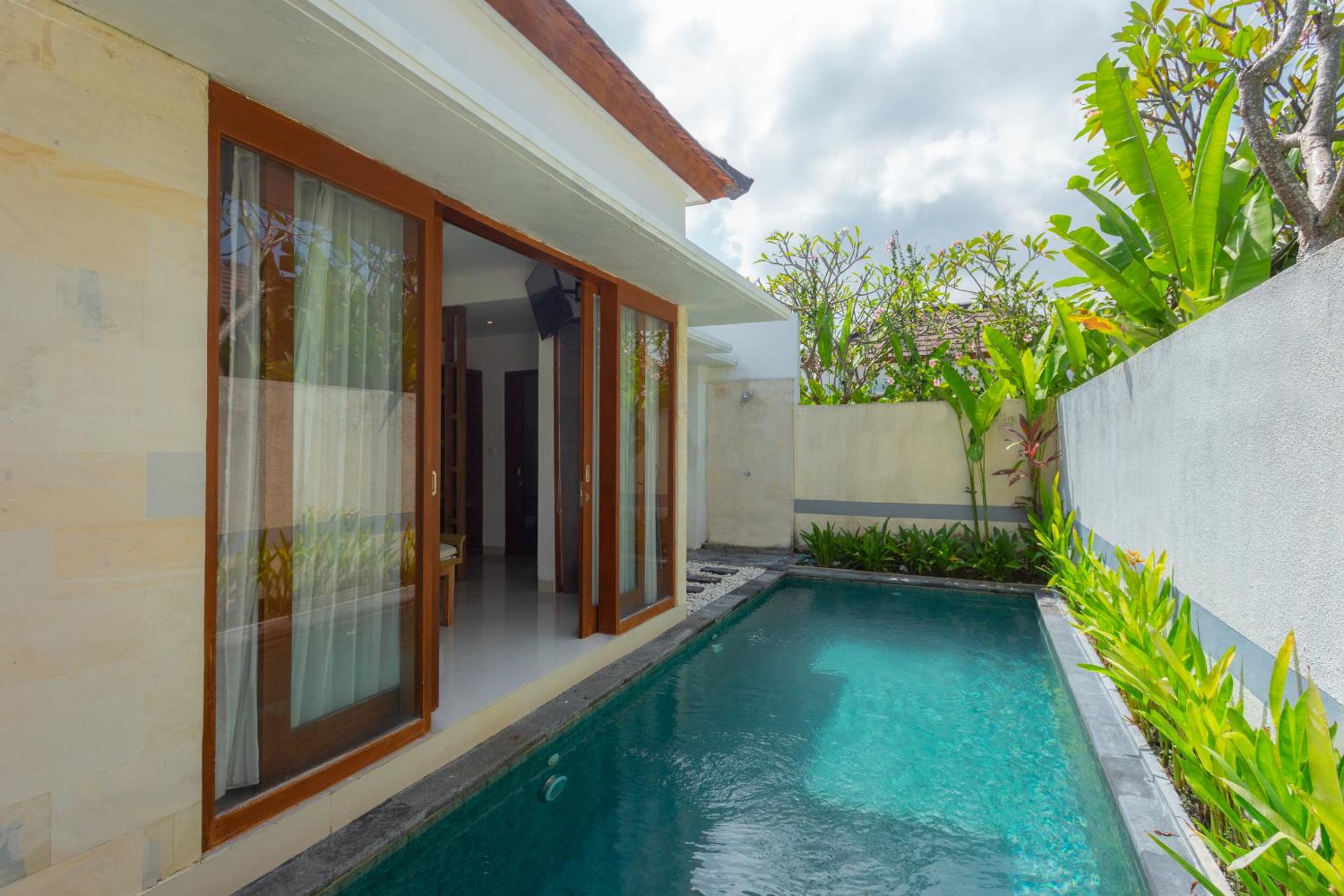 One-Bedroom Villa with Private Pool - Photo 42