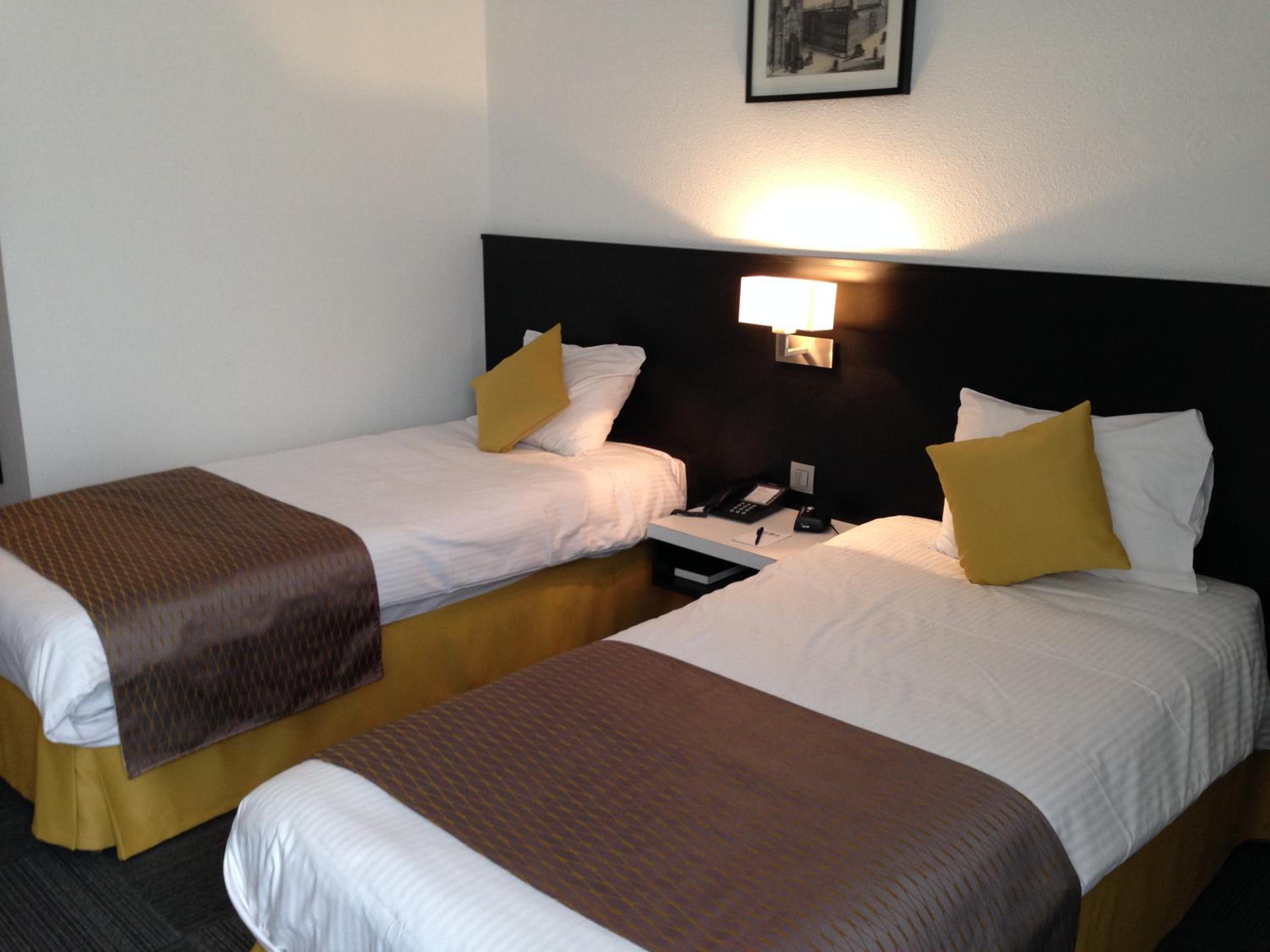 Double Room (1 Adult) - Photo 1