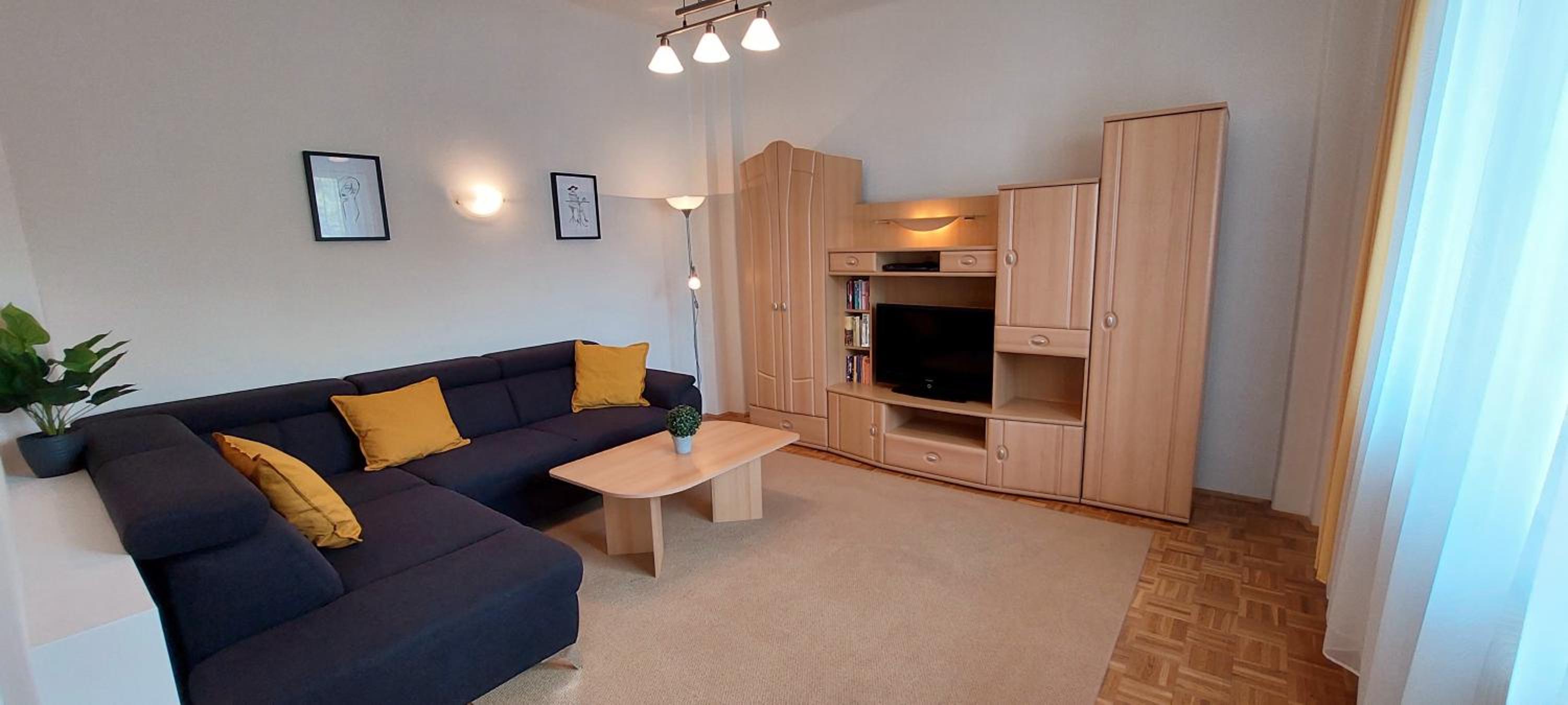 Apartment with Balcony photo 1