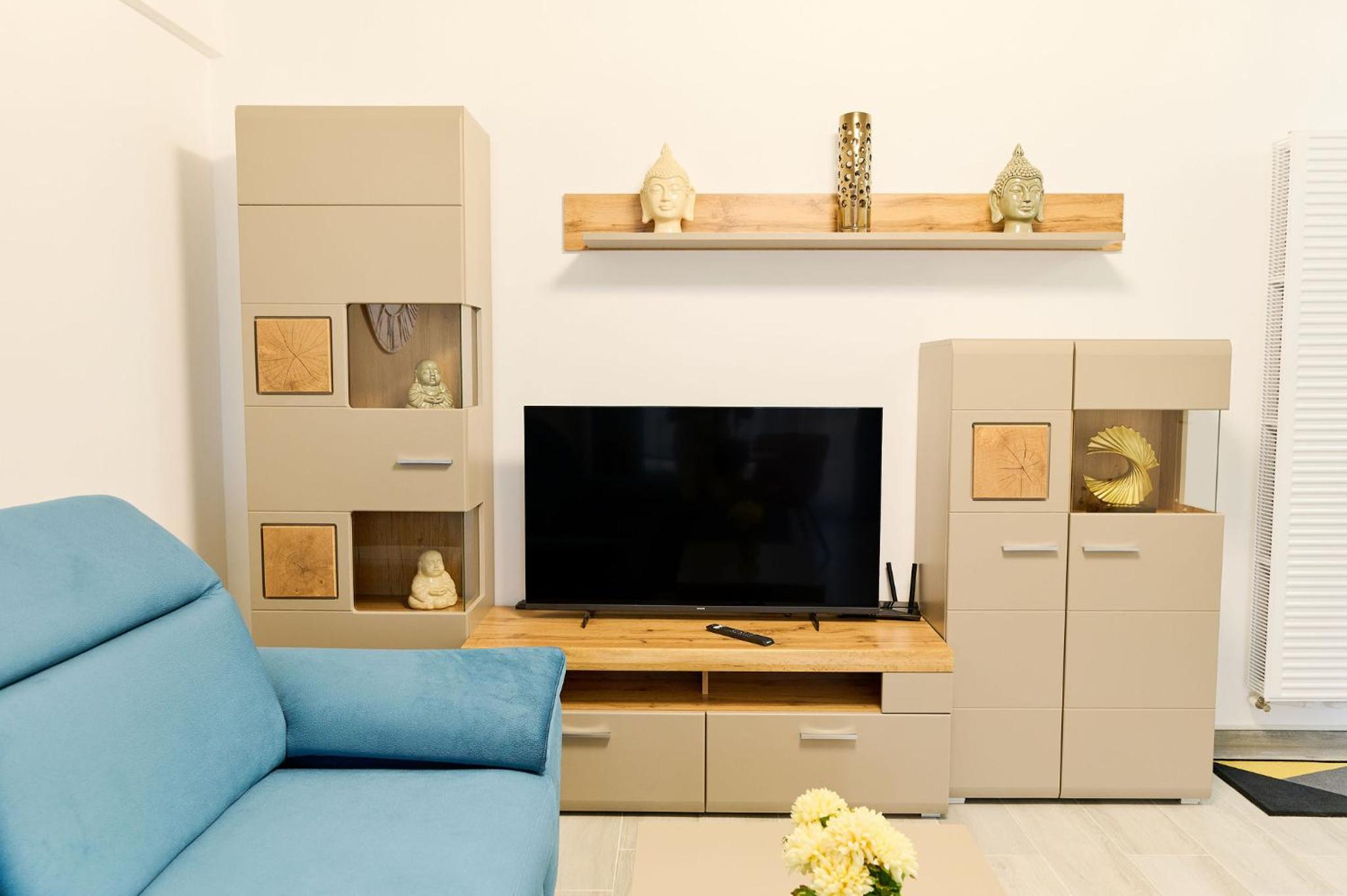 One-Bedroom Apartment - Photo 38