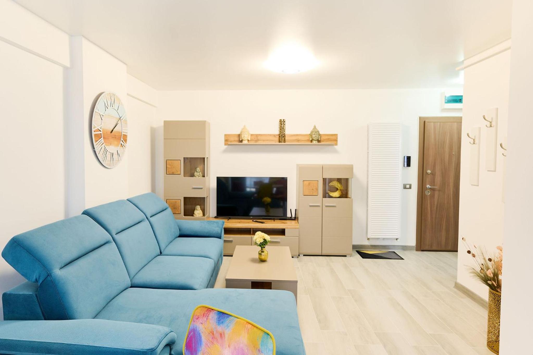 One-Bedroom Apartment - Photo 41