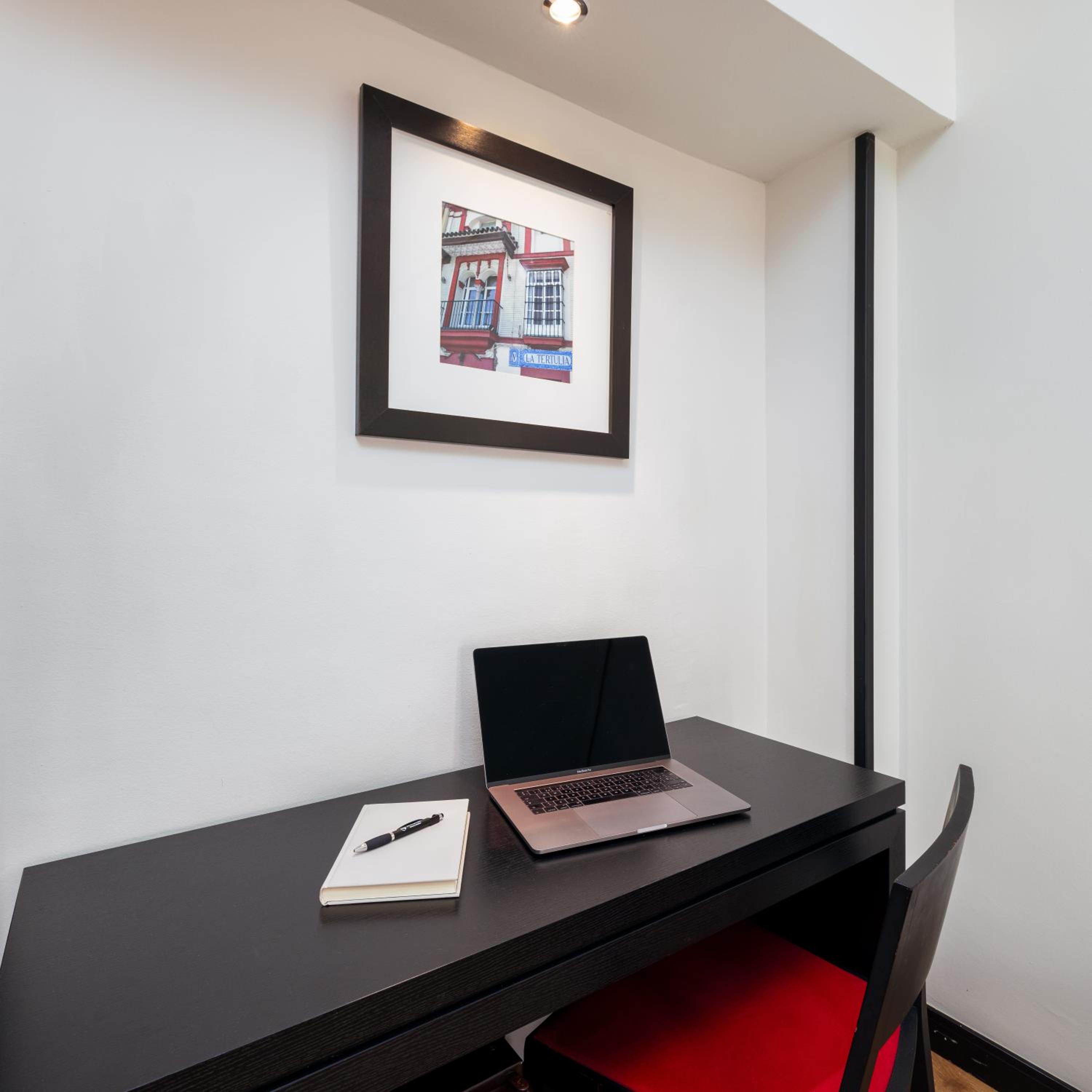 Interior Room photo 3