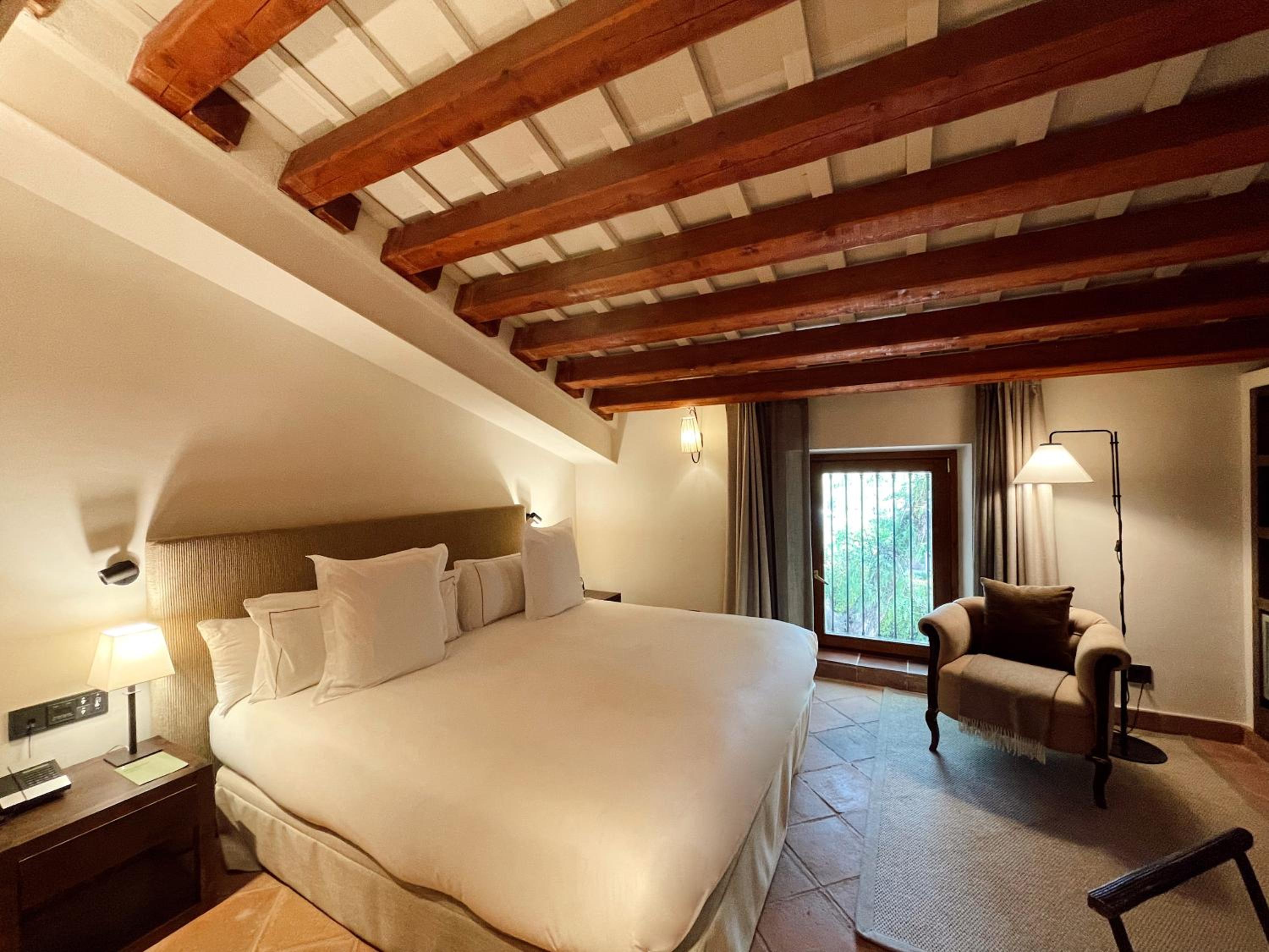 Comfort Room - Photo 1