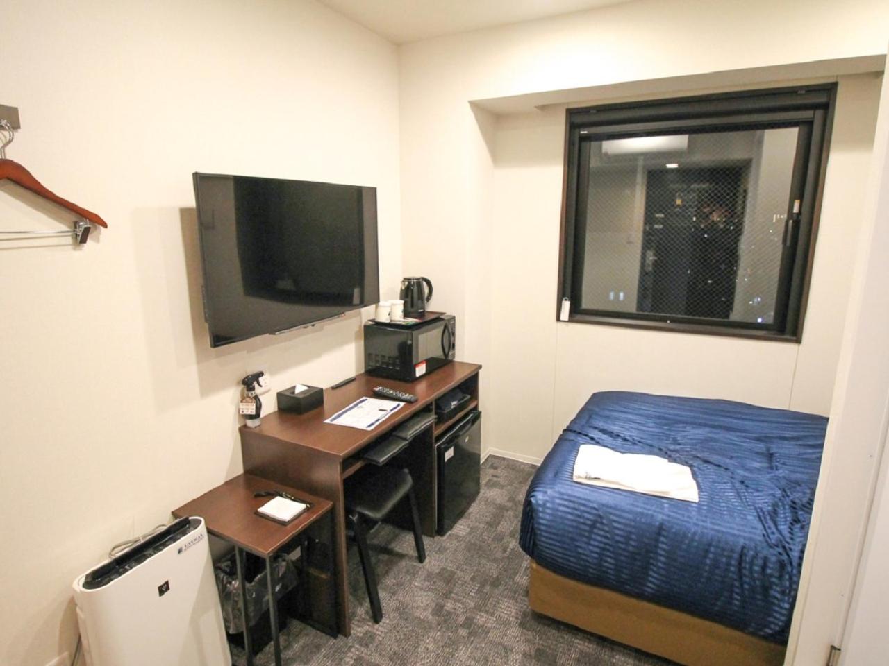 Double Room with Small Double Bed - Non-Smoking - Photo 4